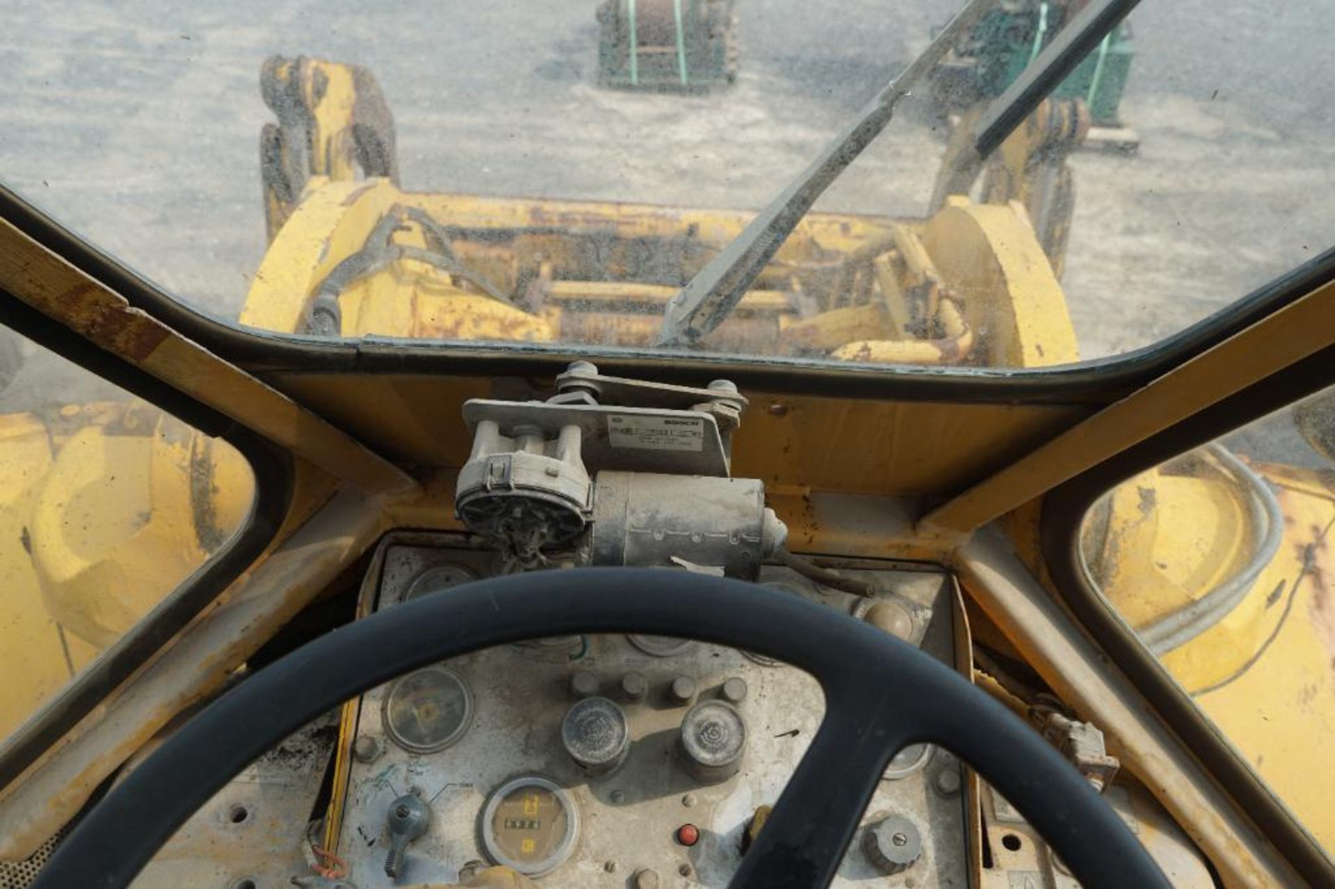 CAT 950 Wheel Loader - Image 56 of 57