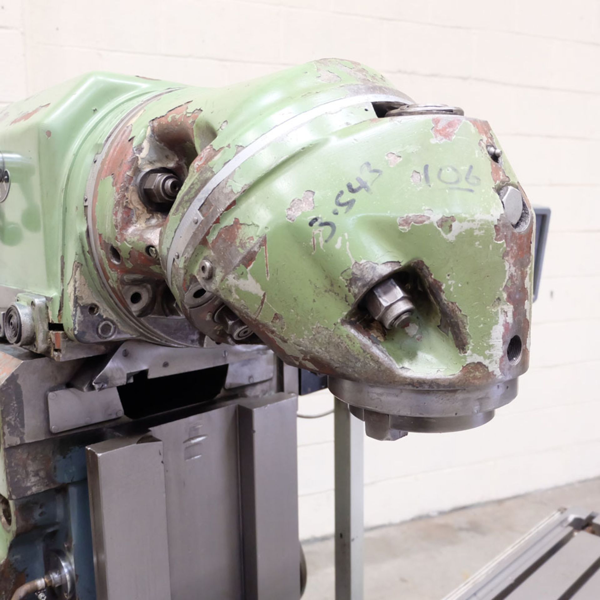 Huron NU5 Toolroom Universal Milling Machine. Table Size: 1635mm x 460mm. Taper: 50 ISO. 3 Axis DRO. - Image 5 of 6