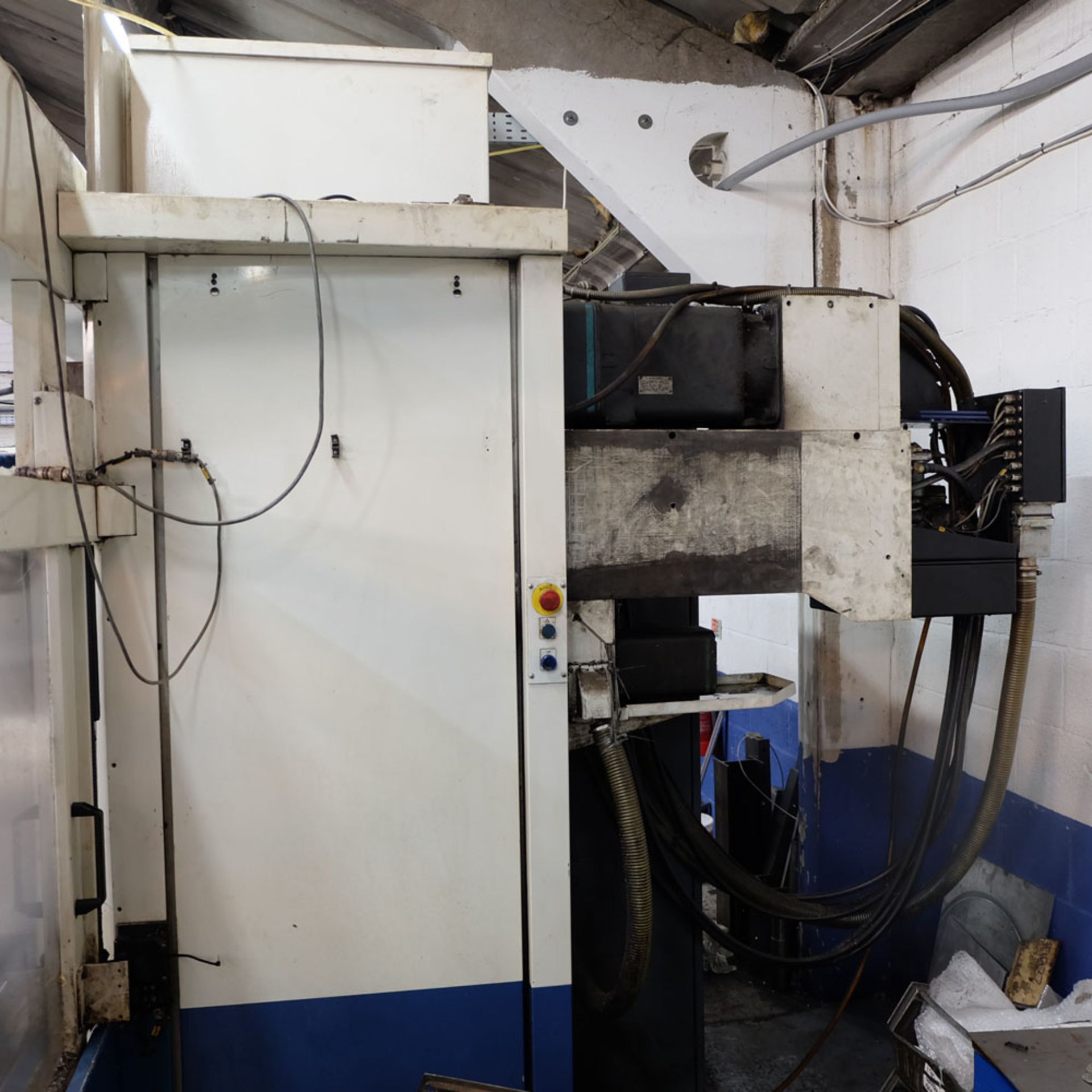 Huron GX 411 F Bed Type Milling Machine. Control Unit: CNC (HEIDENHAIN TNC 415B) - Image 8 of 12