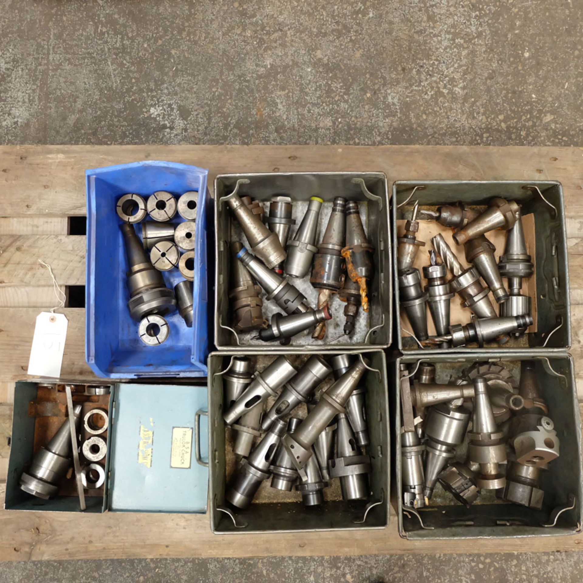 Quantity of 40 ISO Spindle Tooling