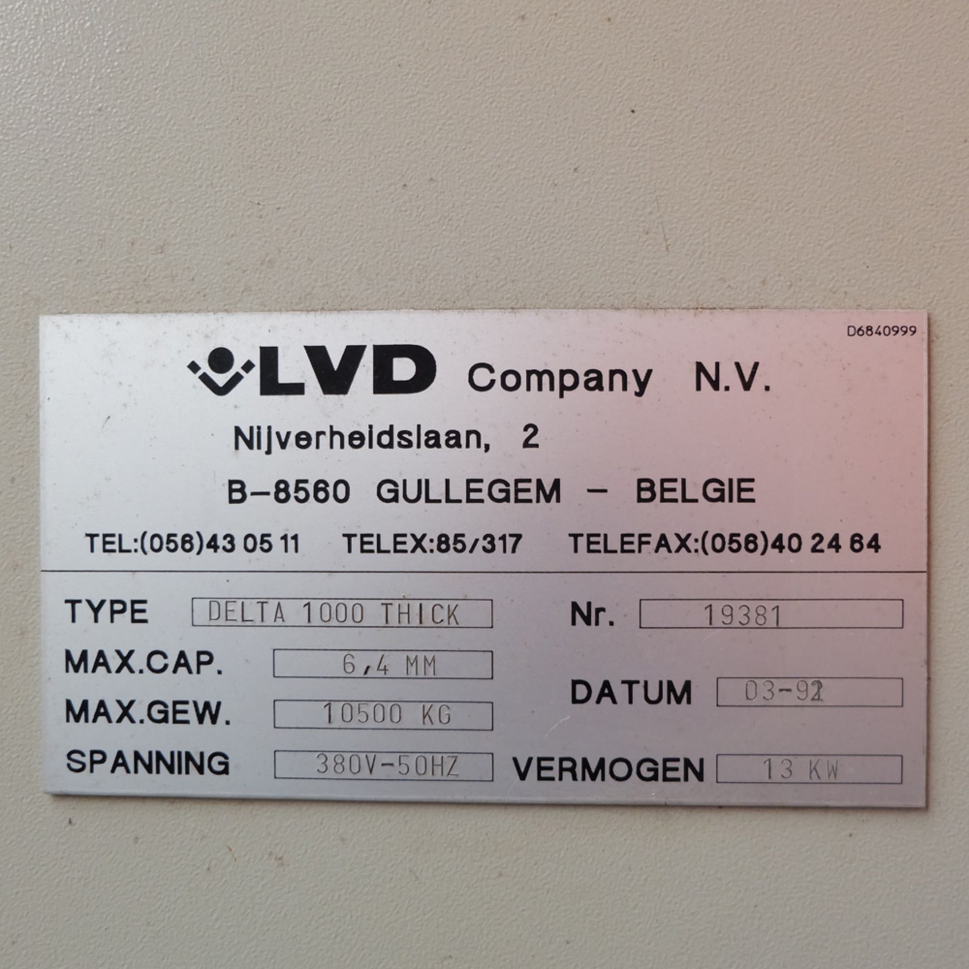 LVD SHAPE Model Delta 1000 Thick CNC Punching Machine.With Fanuc MNC 4000 Control.Capacity: 20 Tons. - Image 12 of 19