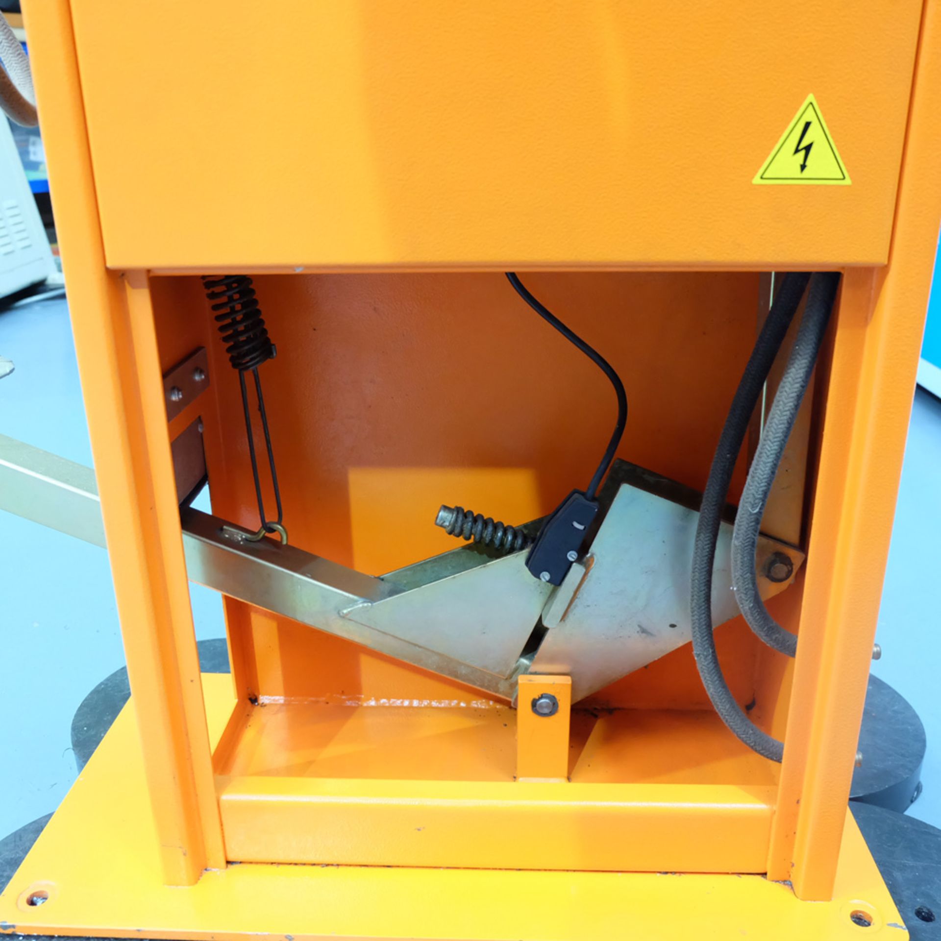 Tecna Model TE25 Spot Welding Machine. Welding Power 28 KVA Max. - Image 4 of 8