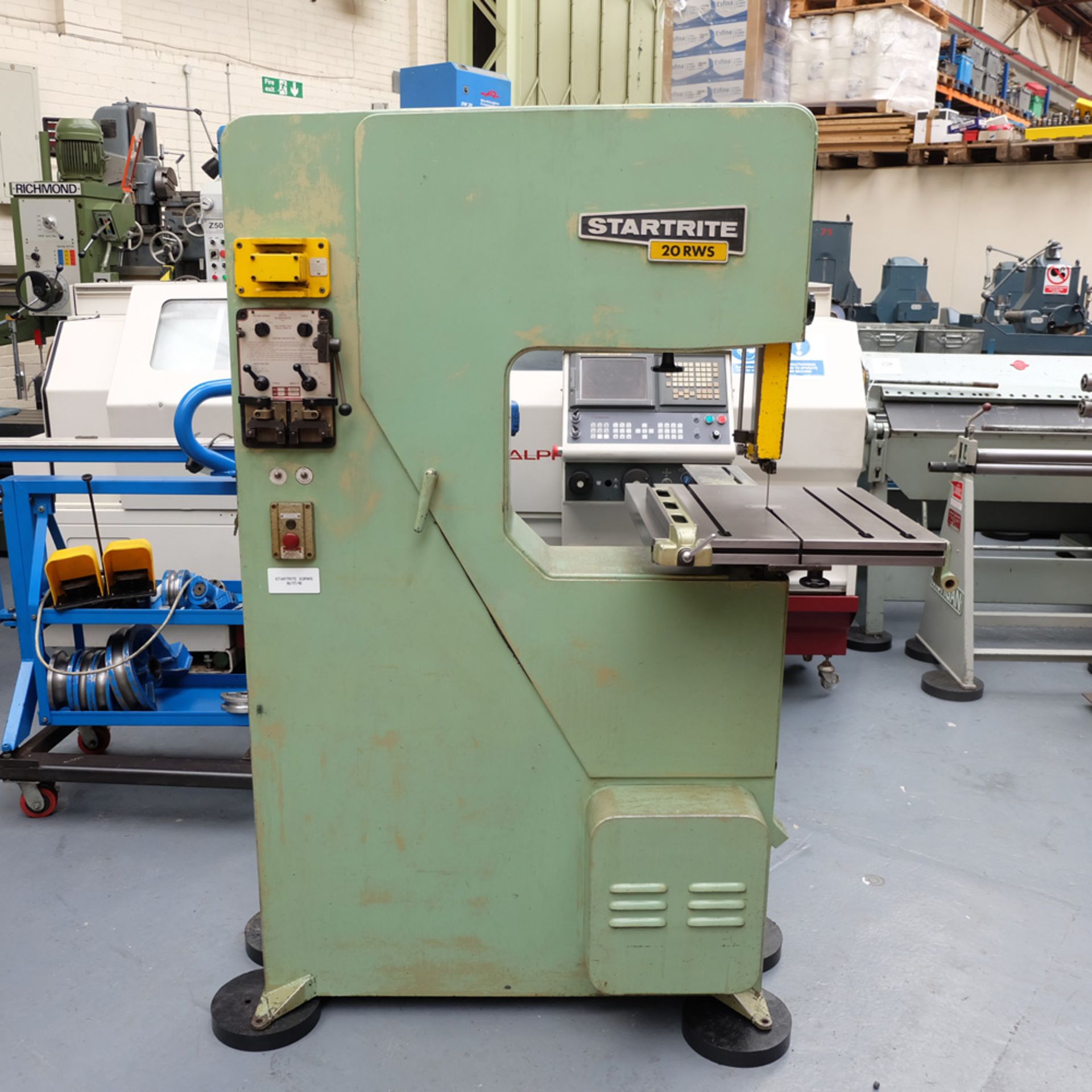 Startrite 20 RWS Vertical Bandsaw. Throat 20". Daylight 10".