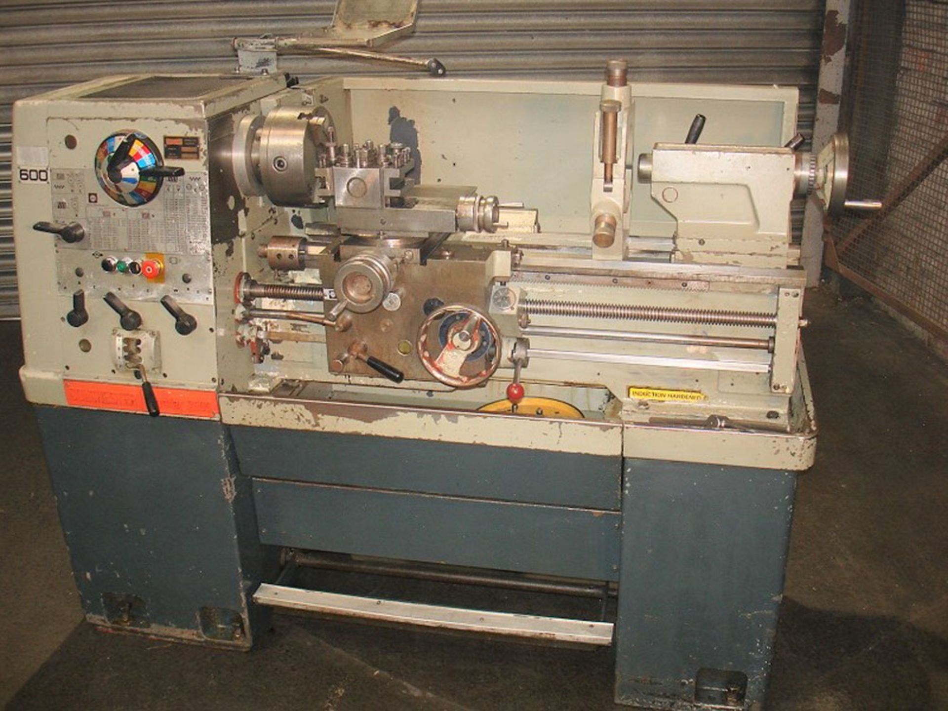 Colchester Master 2500 Gap Bed Centre Lathe. Swing 335mm x 635mm. With Chuck & Steady.