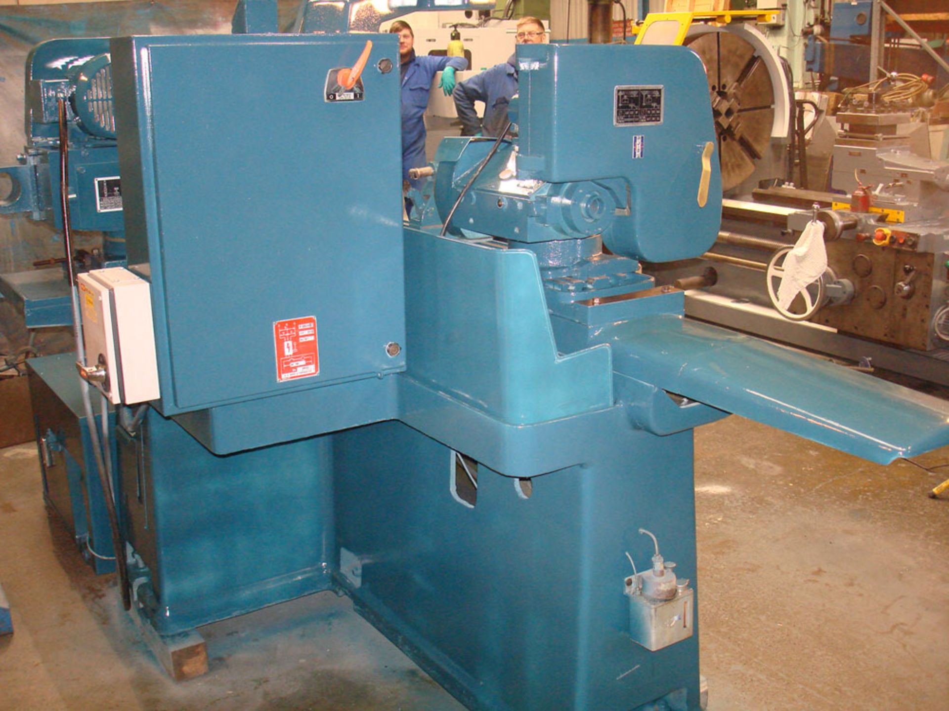 Jones & Shipman 1307 Universal Cylindrical Grinder. Swing 356 x 1016mm Between Centres. - Image 7 of 7