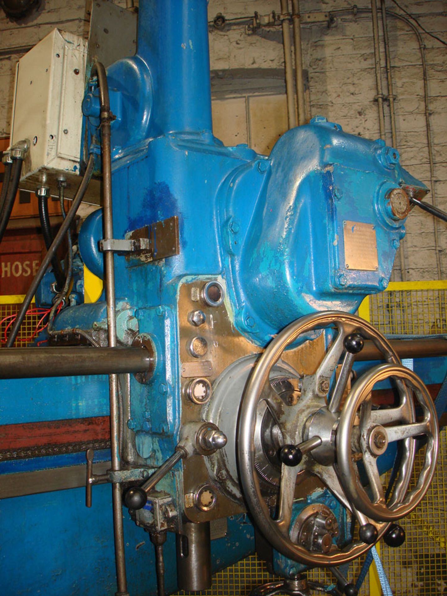 Asquith OD1 6ft Radial Arm Drill. Arm lenght 6ft. Spindle 5 Morse Taper. Speeds 8-800rpm. Box Table. - Image 3 of 7