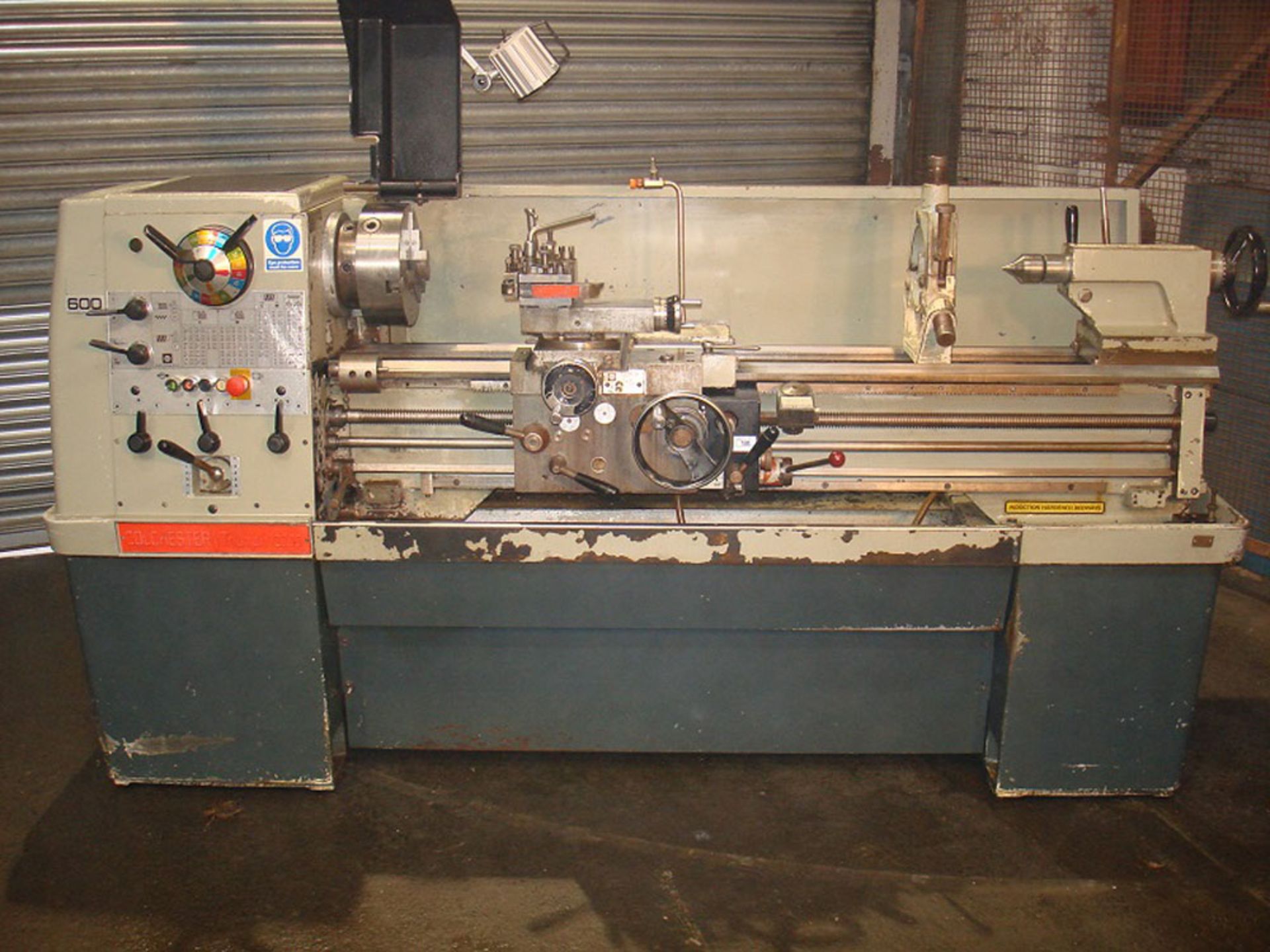 Colchester Triumph 2000 Straight Bed Centre Lathe. Swing 390mm x 1250 Between Centres.