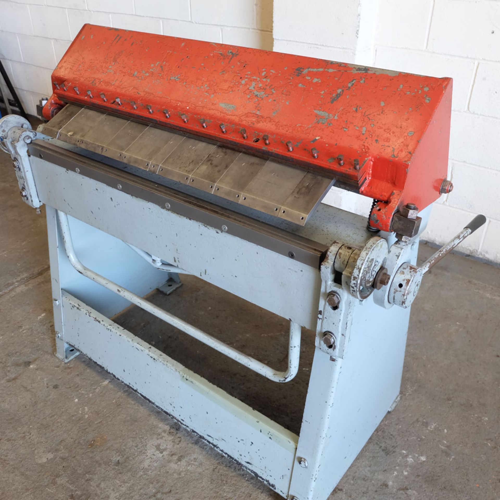 Edwards Manual Box & Pan Folder. Capacity: 3ft x 18swg. - Image 2 of 8