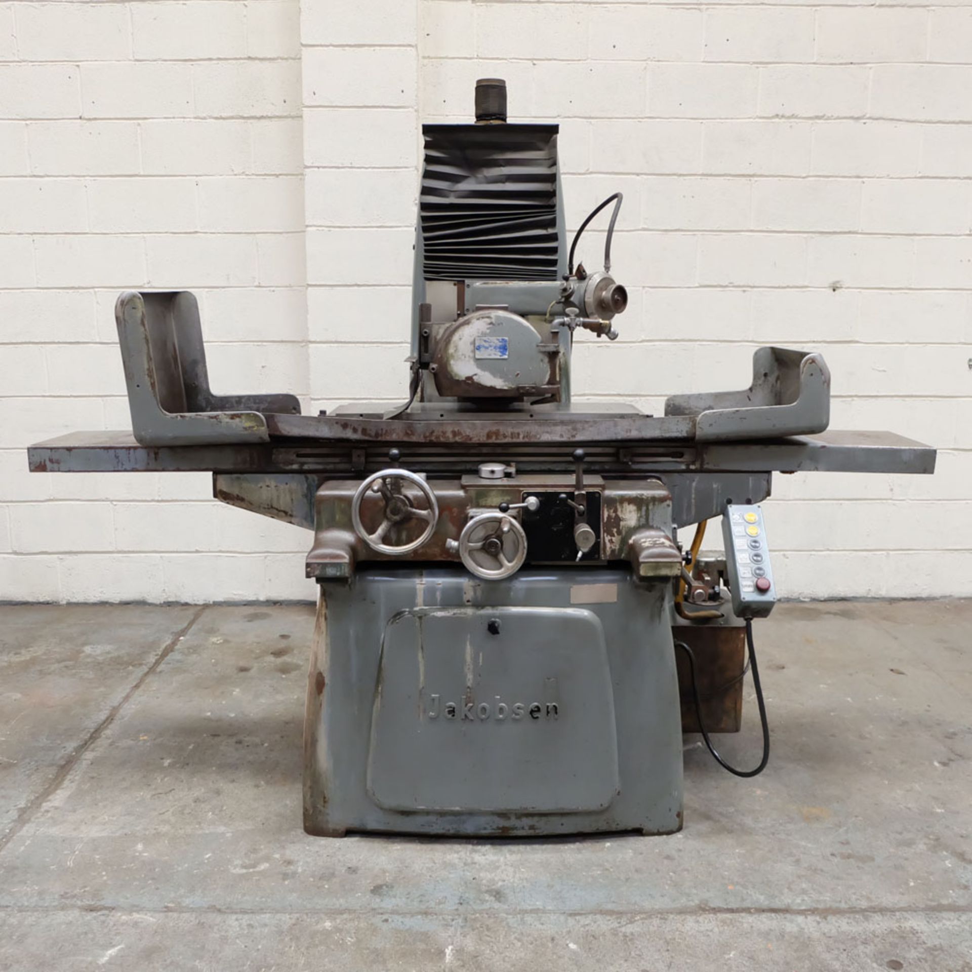 Jakobson Surface Grinder. Table Size 800 x 250mm.