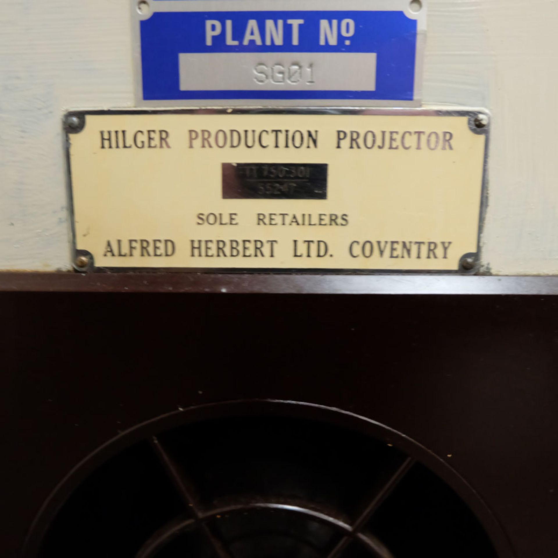 Hilger Production Projector Type TT750.301. Screen Size 19" x 15". - Image 5 of 5