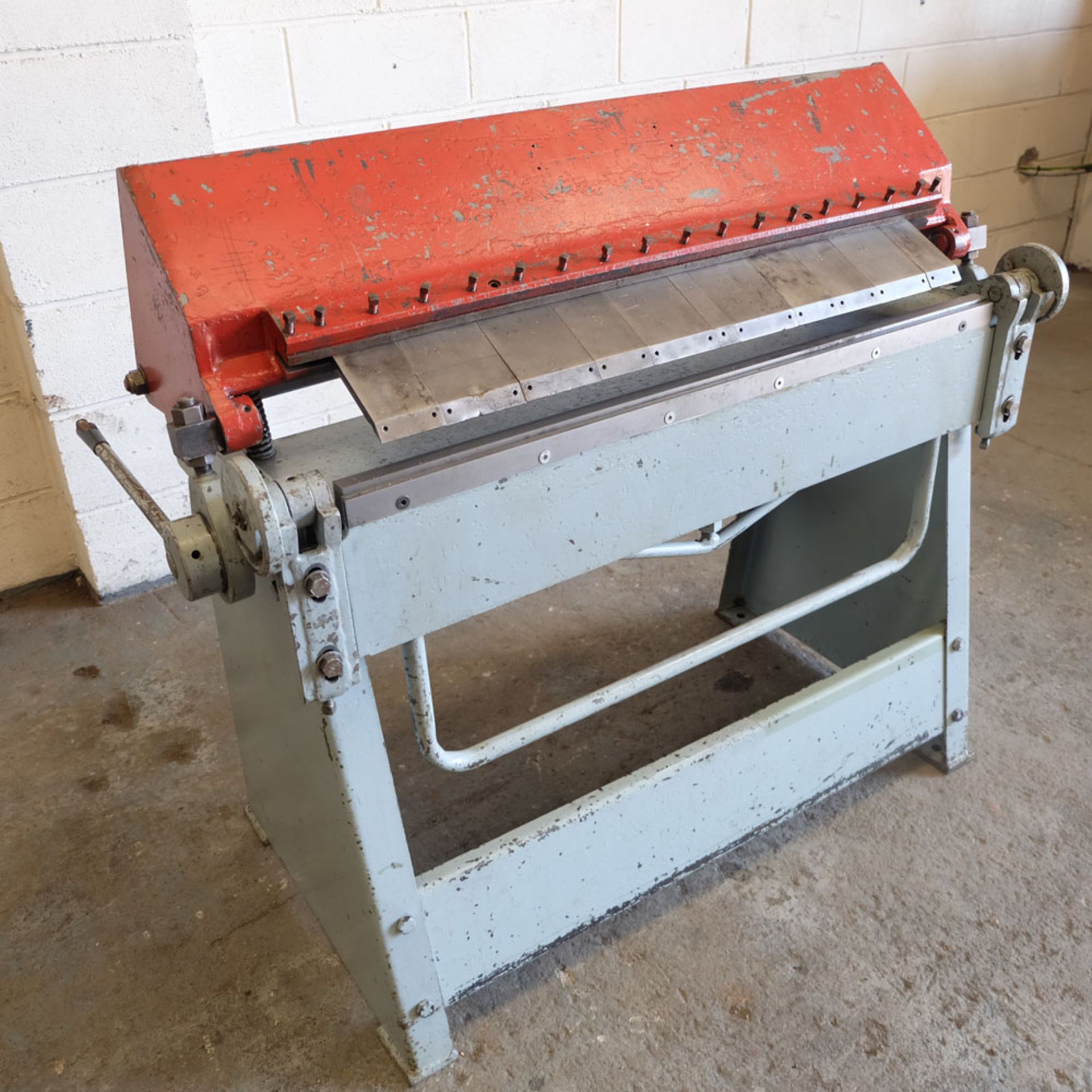 Edwards Manual Box & Pan Folder. Capacity: 3ft x 18swg. - Image 3 of 8