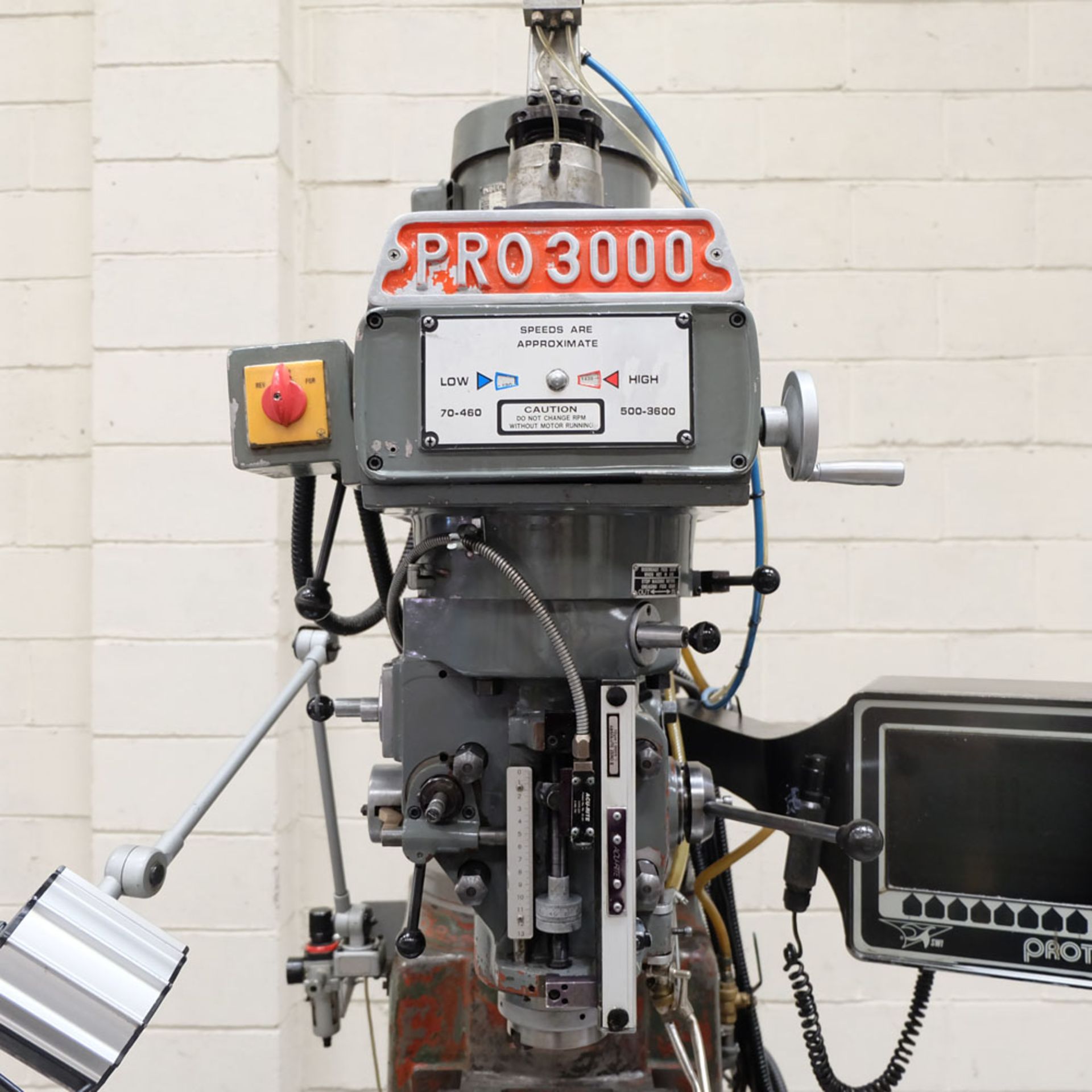 XYZ Pro 3000 Model KR-V3000 SLV Manual/CNC Turret Milling Machine. - Image 4 of 9