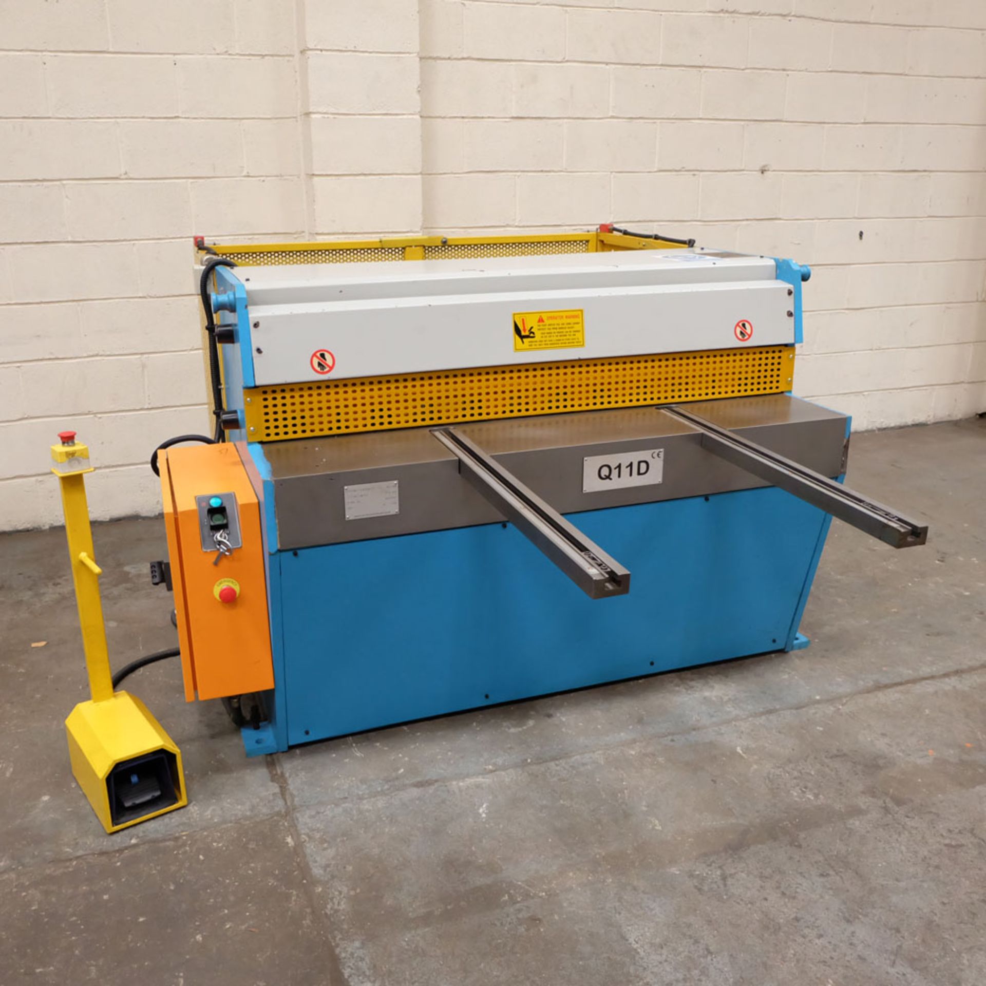 Excel Model Q11D Power Guillotine. Capacity3.5mm x 1250mm. - Image 2 of 8