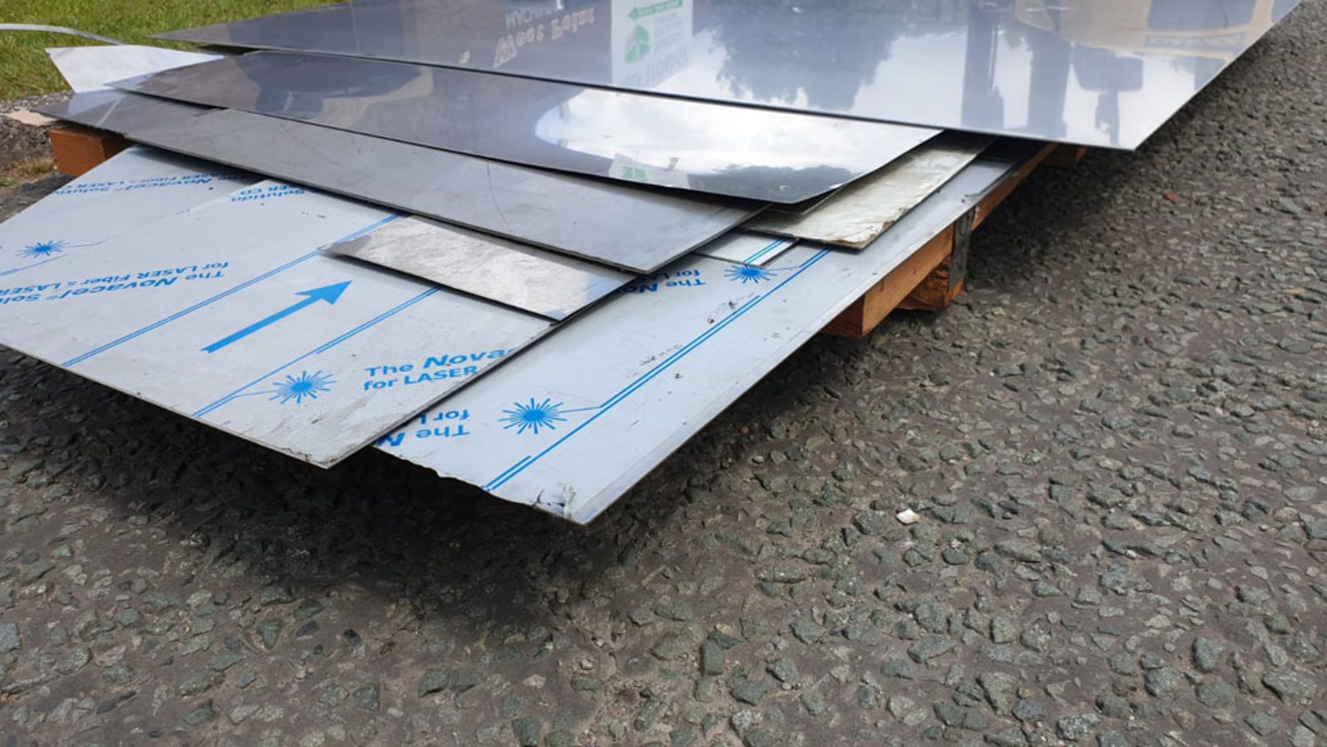 Quantity of Stainless Steel Sheet. Various Sizes and Thicknesses. - Image 3 of 3