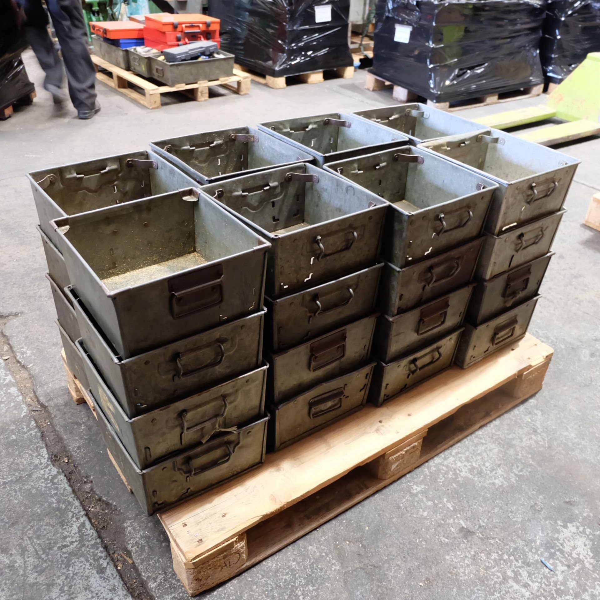 Quantity Of 32 Tote Bins With Handles. - Image 2 of 4