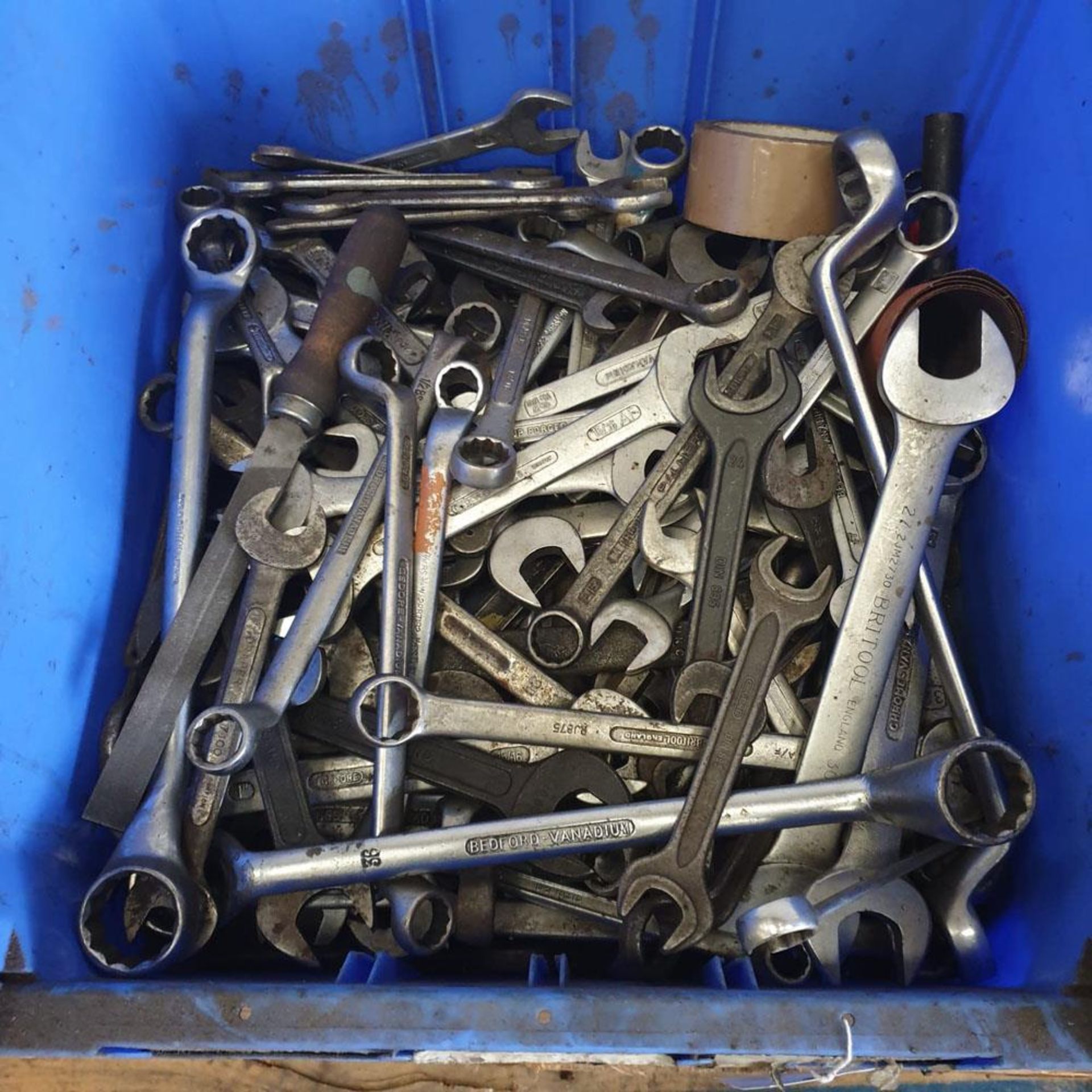 Quantity of Various Hand Tools as Lotted. - Image 2 of 3