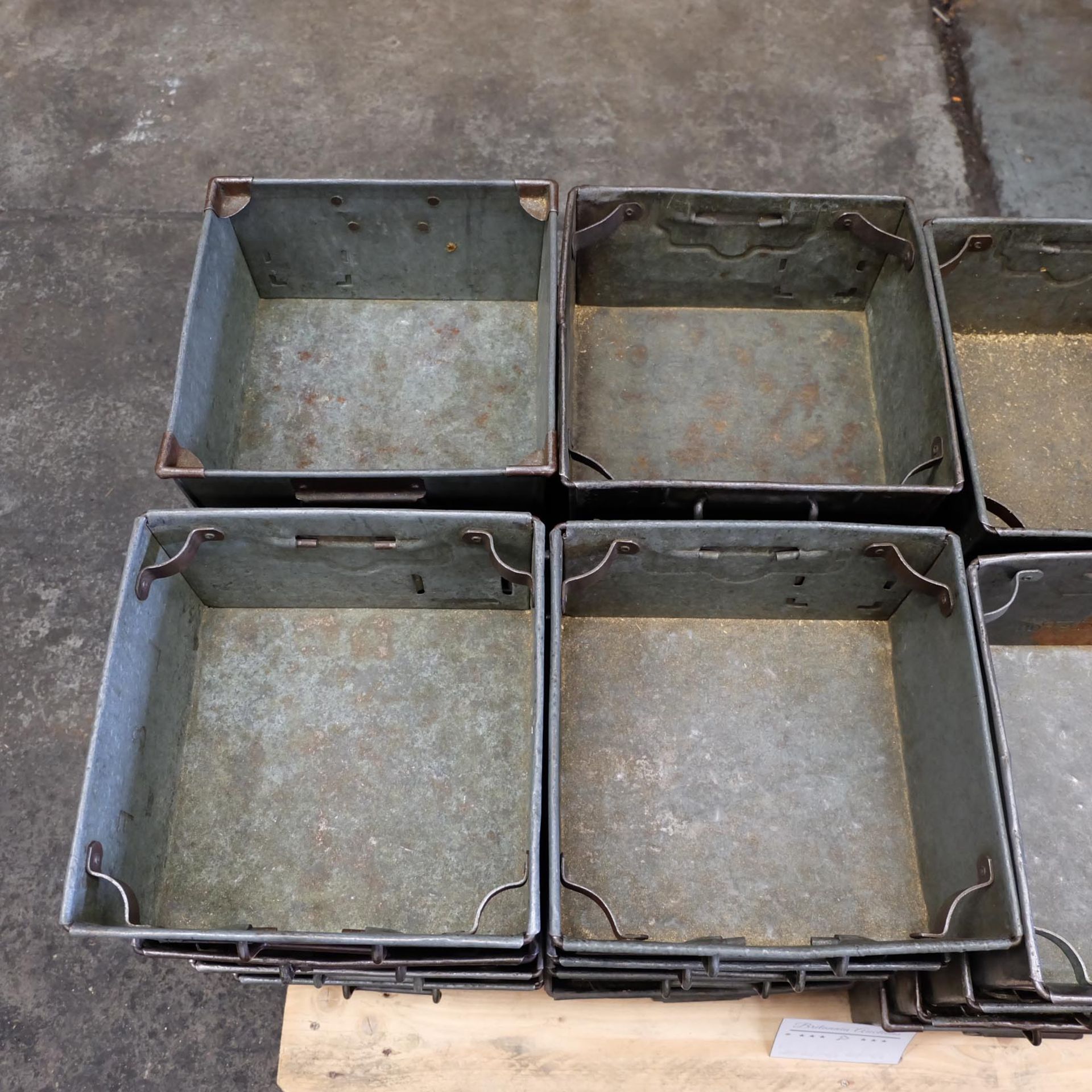 Quantity Of 32 Tote Bins With Handles. - Image 3 of 4
