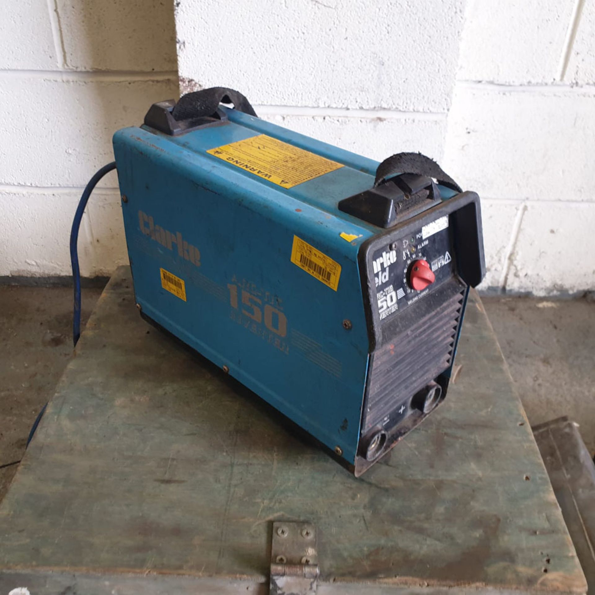 Miscellaneous Welding Equipment Incuding Clarke Weld 150 Arc-Tig Welder. - Image 9 of 10