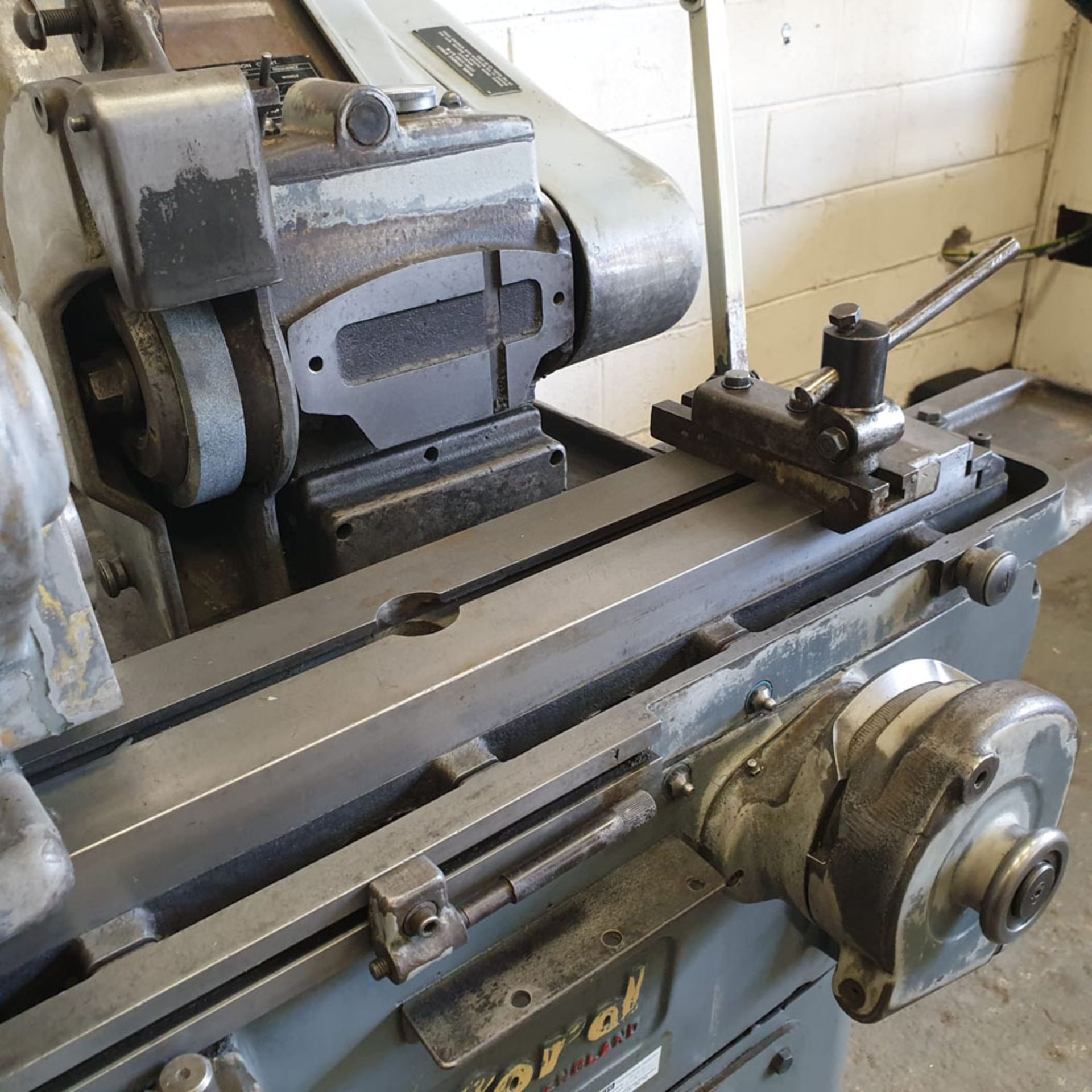 Myford Manual Feed Cylindrical Grinding Machine. Capacity 5" x 12". Swivel Table. Workhead. - Image 3 of 4