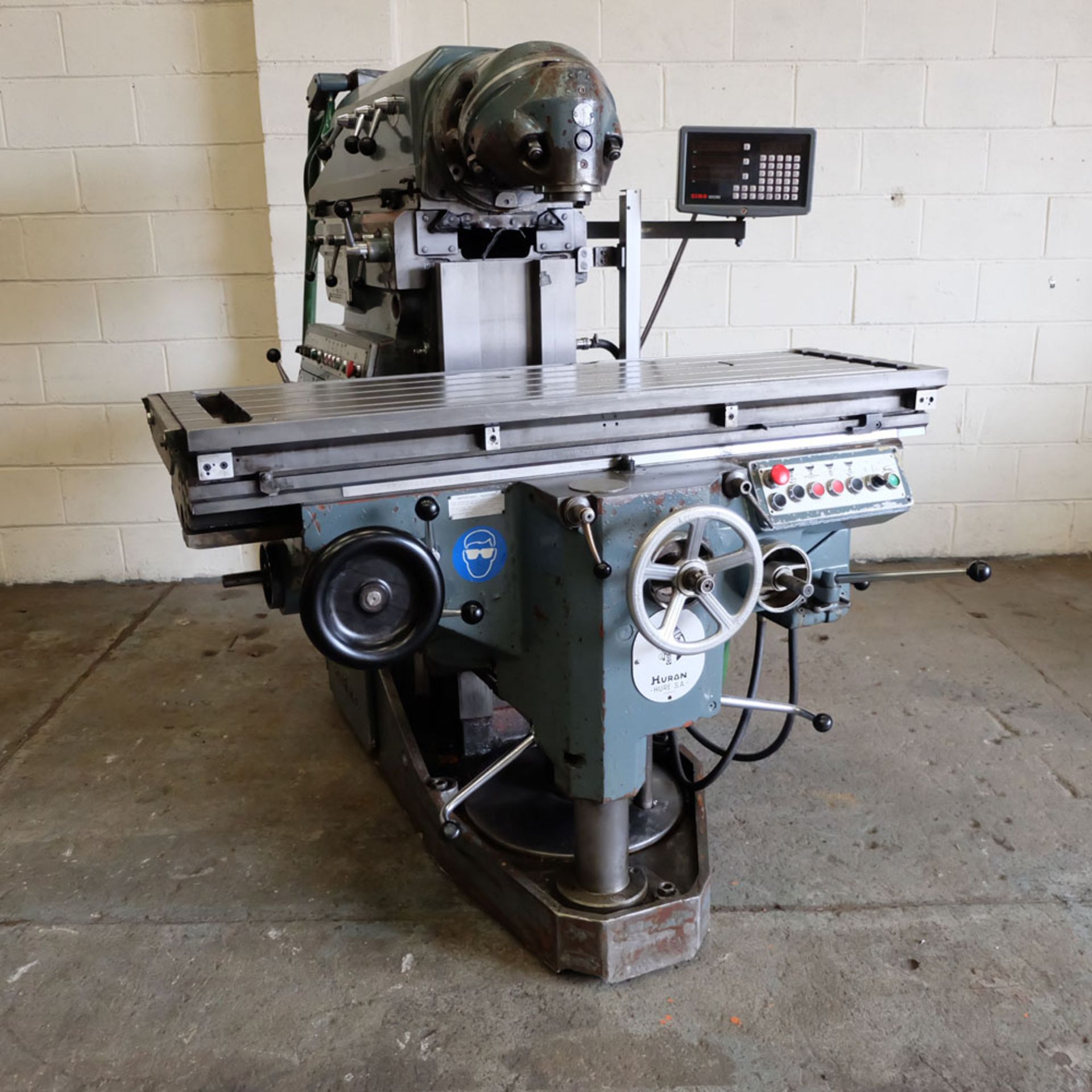 Huron NU4 Toolroom Universal Milling Machine. Table Size: 1435mm x 460mm.