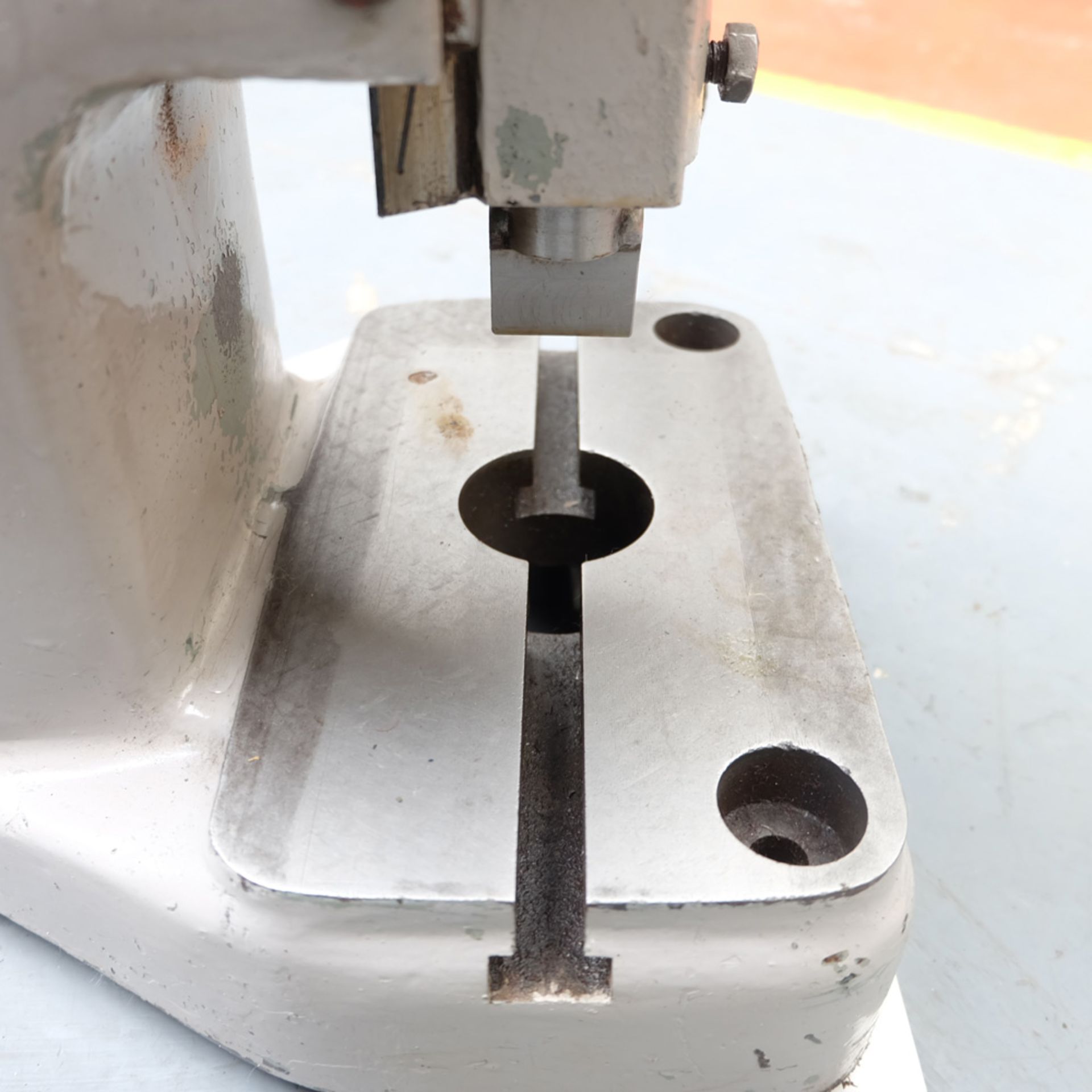 Smart & Brown Model H5 Bench Top Toggle Press. - Image 4 of 7