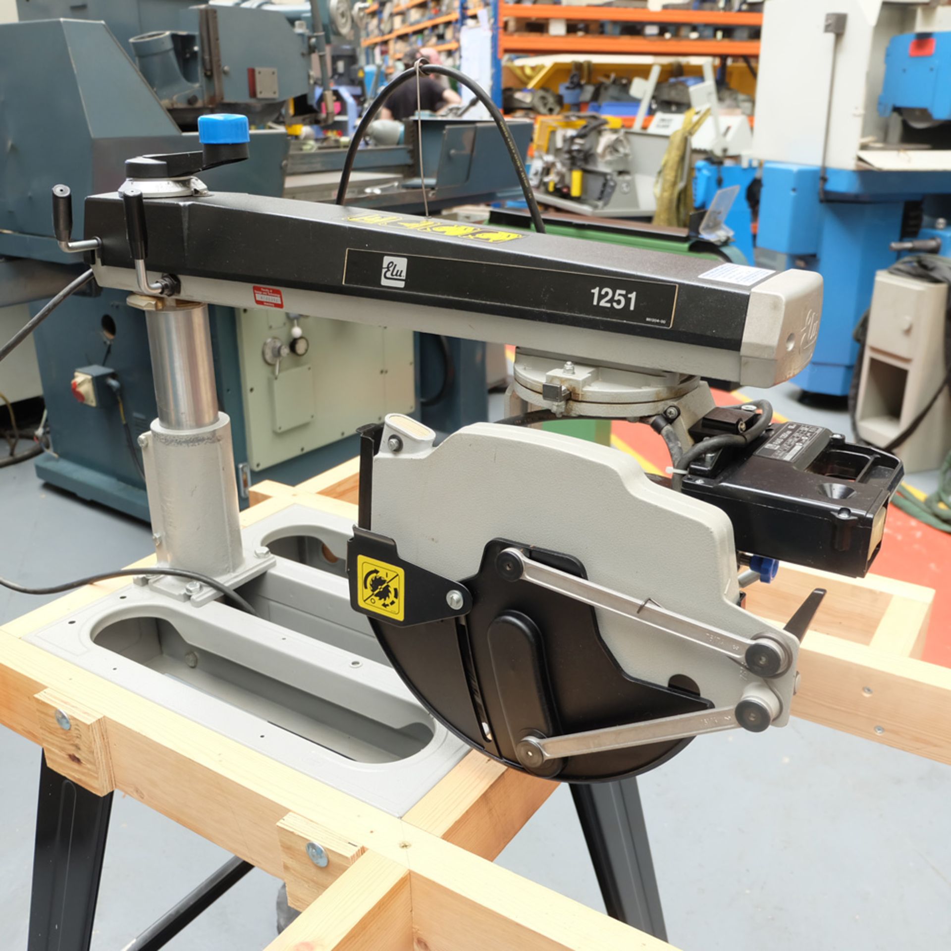 Elu RAS 12S/A2 Radial Arm Cross Cut Wood Saw. - Image 3 of 7