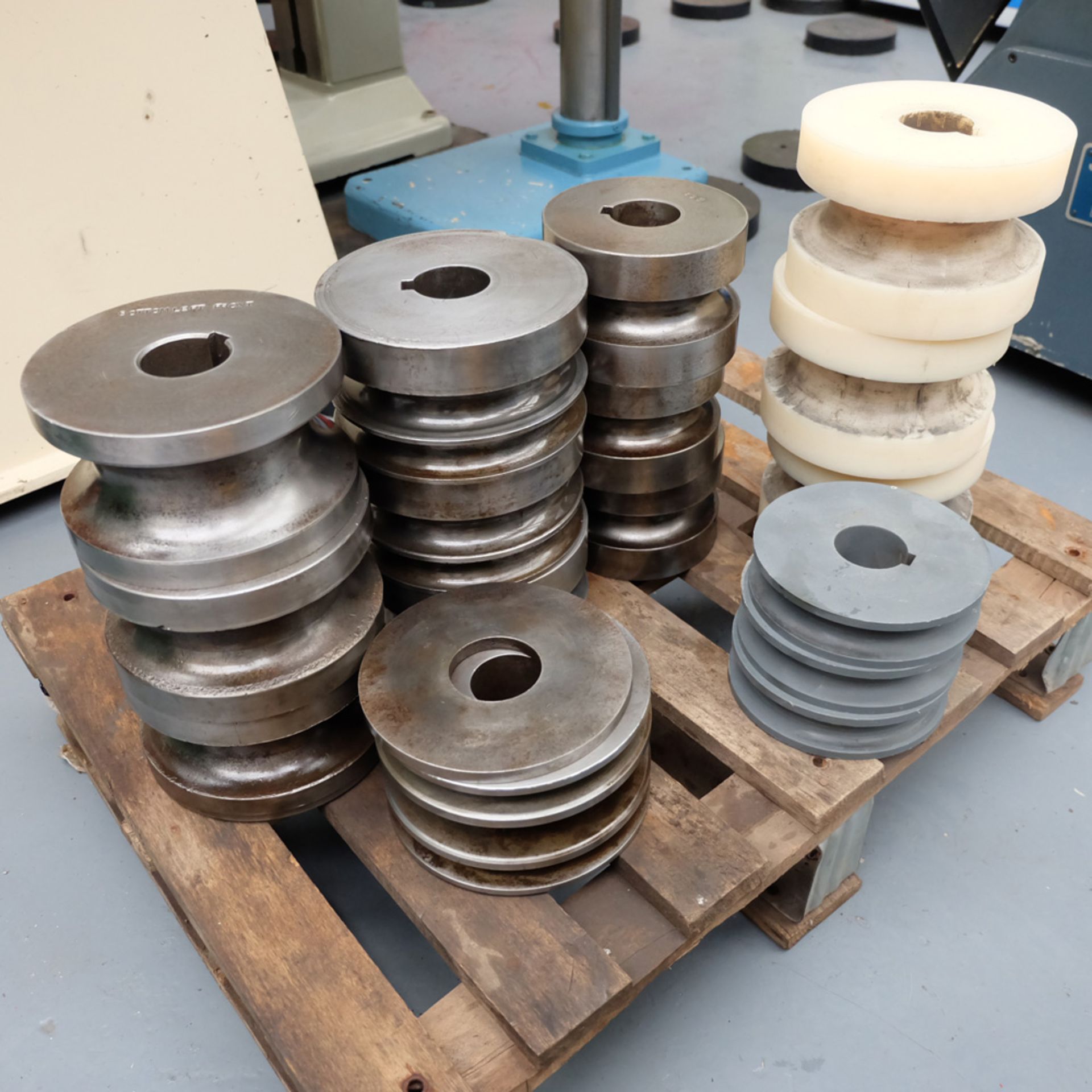 Akyapak APK60 Powered Section Rolls. - Image 12 of 13