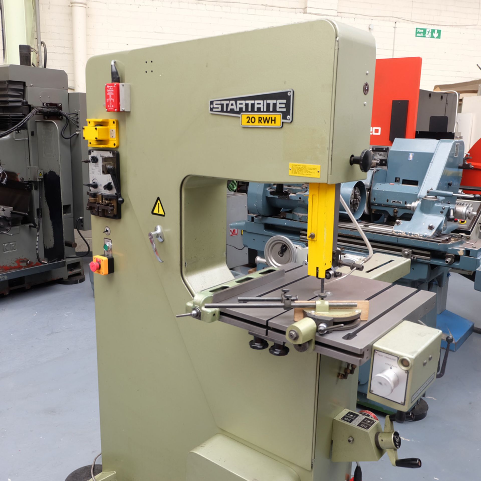 Startrite 20 RWH Vertical Bandsaw. - Image 2 of 12