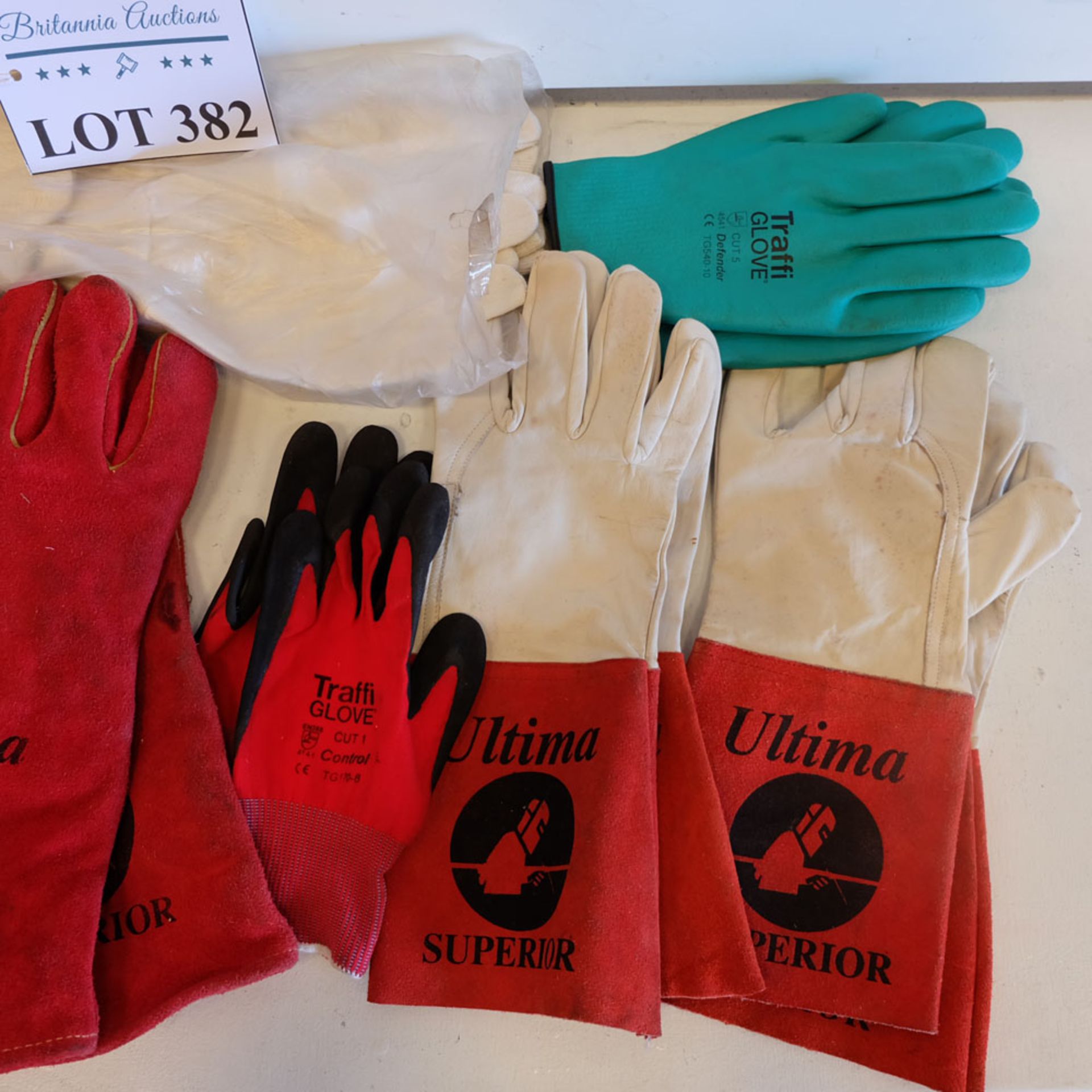 Selection of Welding Gloves. - Image 2 of 3