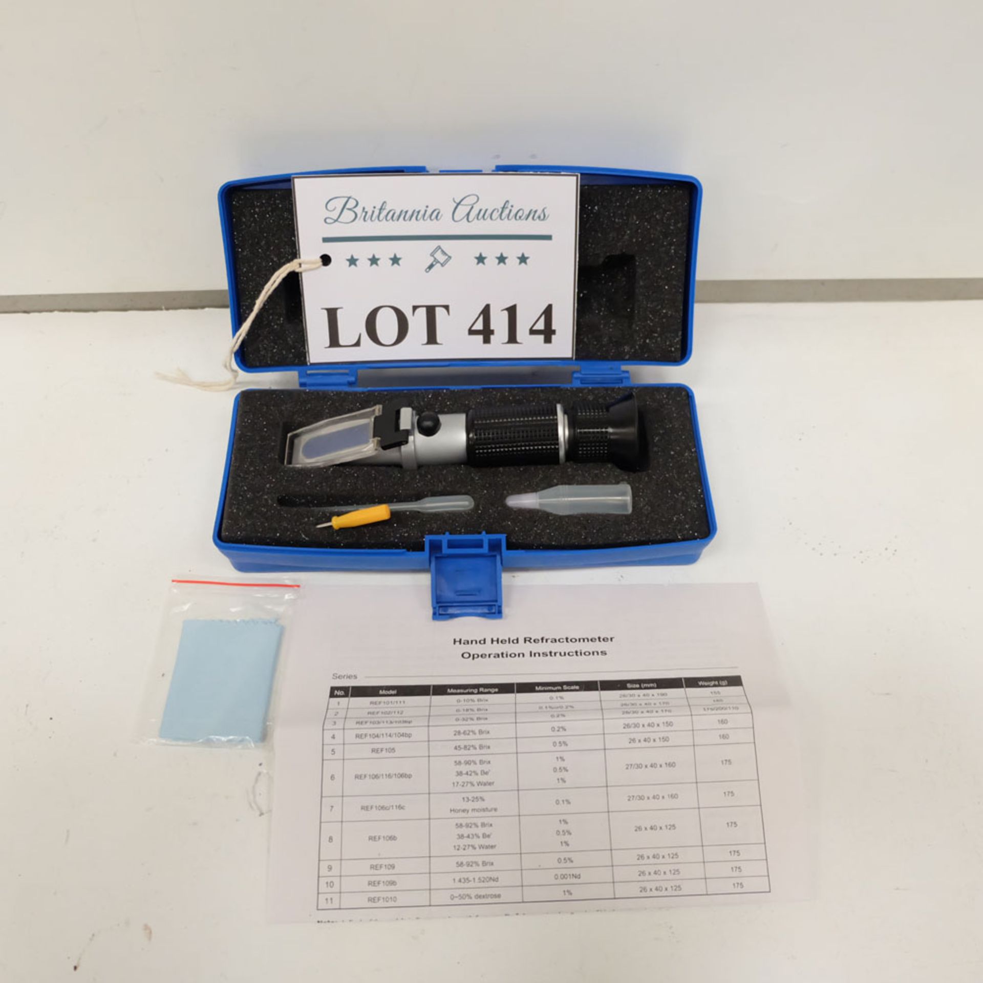 Hand-Held Refractometer. Boxed with Accessories.
