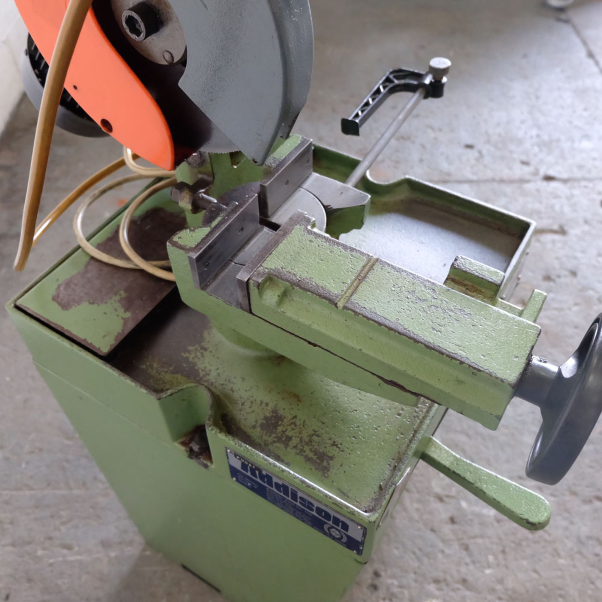 Pedrazzoli Brown 250 Pull Down Circular Cut Off Saw on Base. - Image 5 of 8