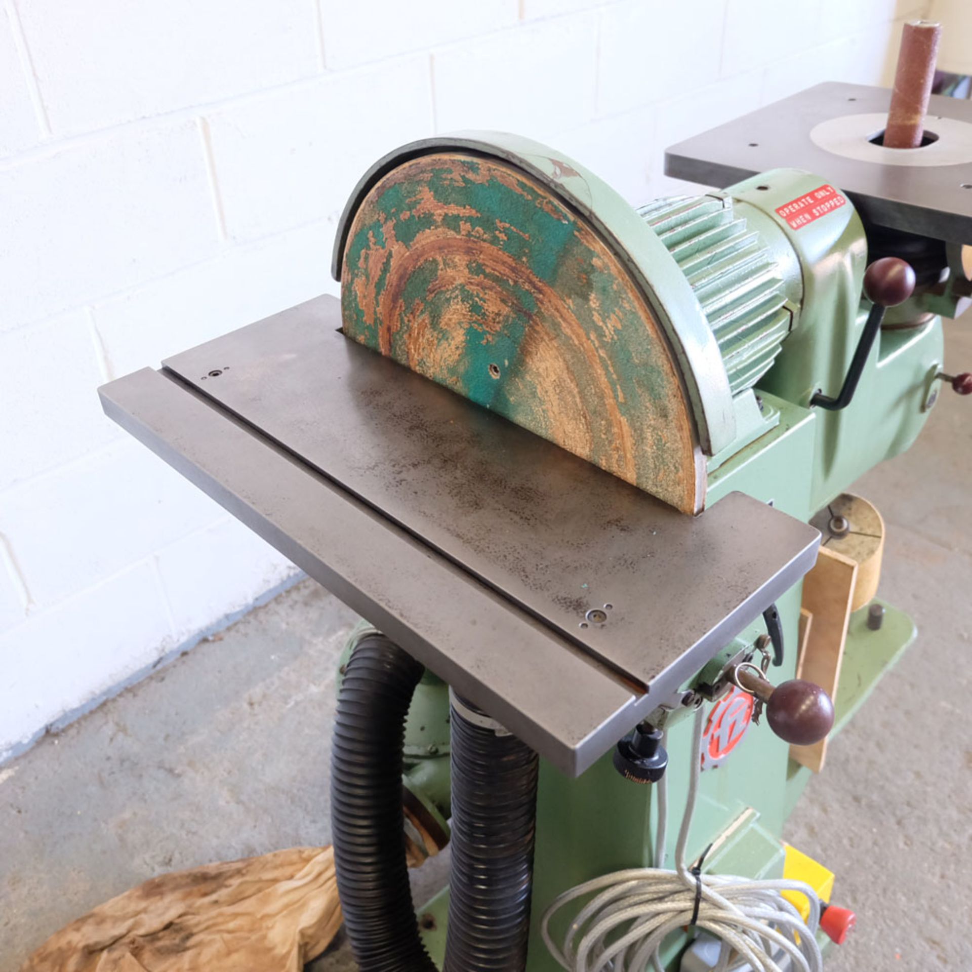 Fredrich Zimmermann Type SW2 1 Swivelling Face and Universal Bobbin Sander. - Image 2 of 8