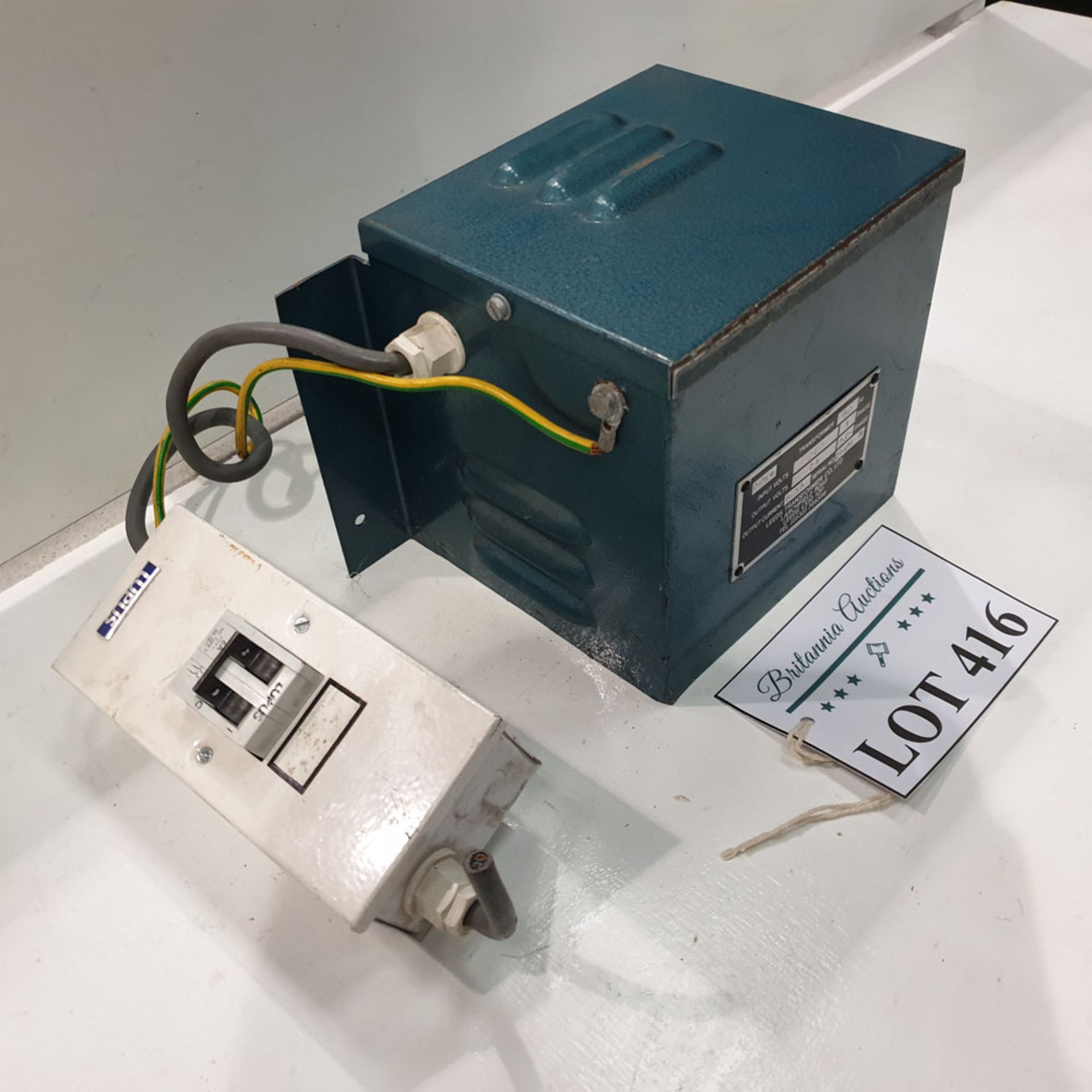 Leeds Transformer CO Transformer. Single Phase Input. Output 24V DC. - Image 4 of 4