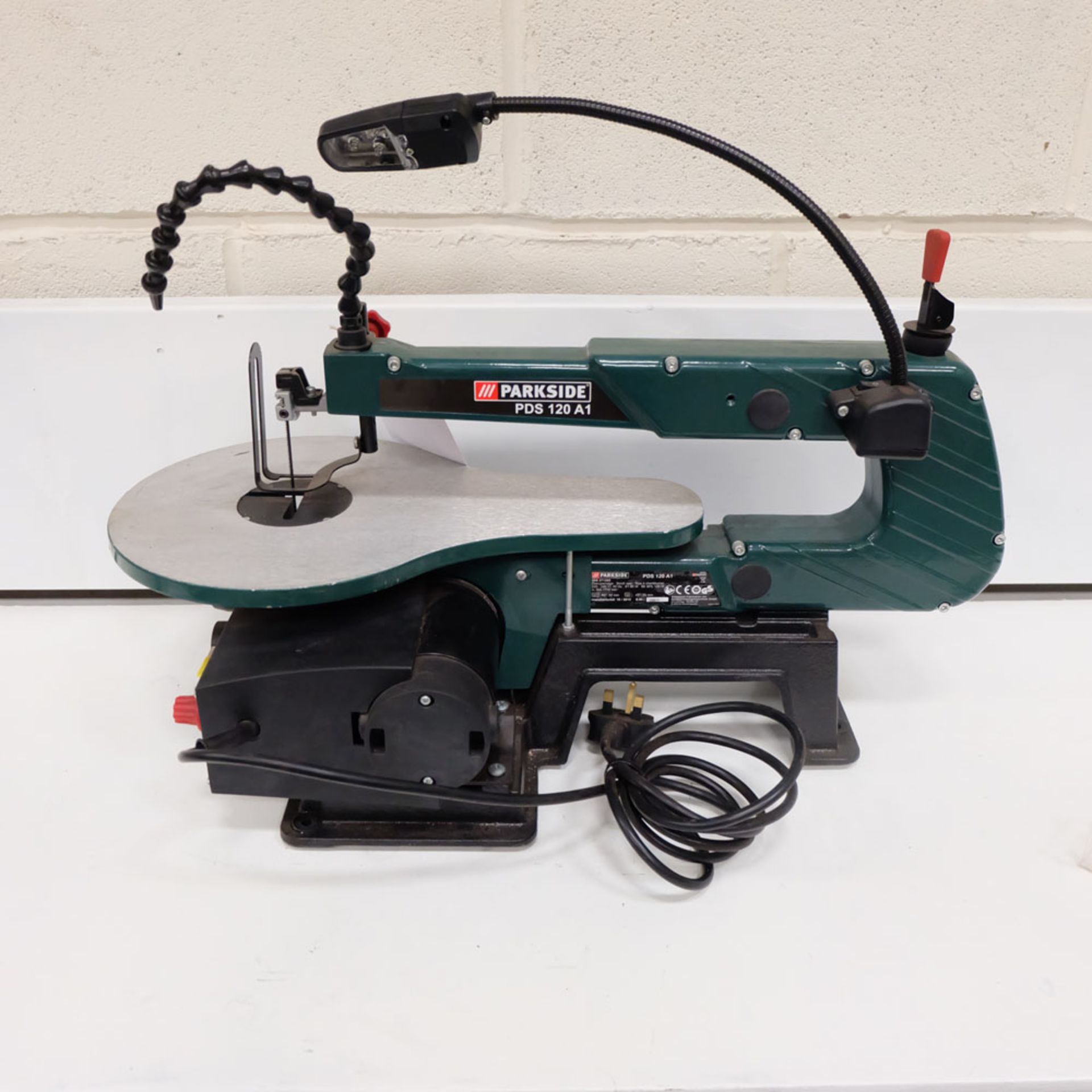 PARKSIDE Model PDS 120 A1 Bench Top Scroll Saw with Light and Spare Blades. - Image 3 of 5