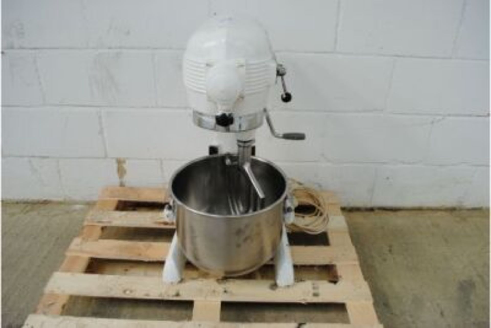 Swallow Enginering Planetary Dough Three speed Electric Mixer With Mixing Bowl & Mixing Attachment