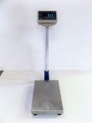 Digi model DS-516 digital weighing scale.
