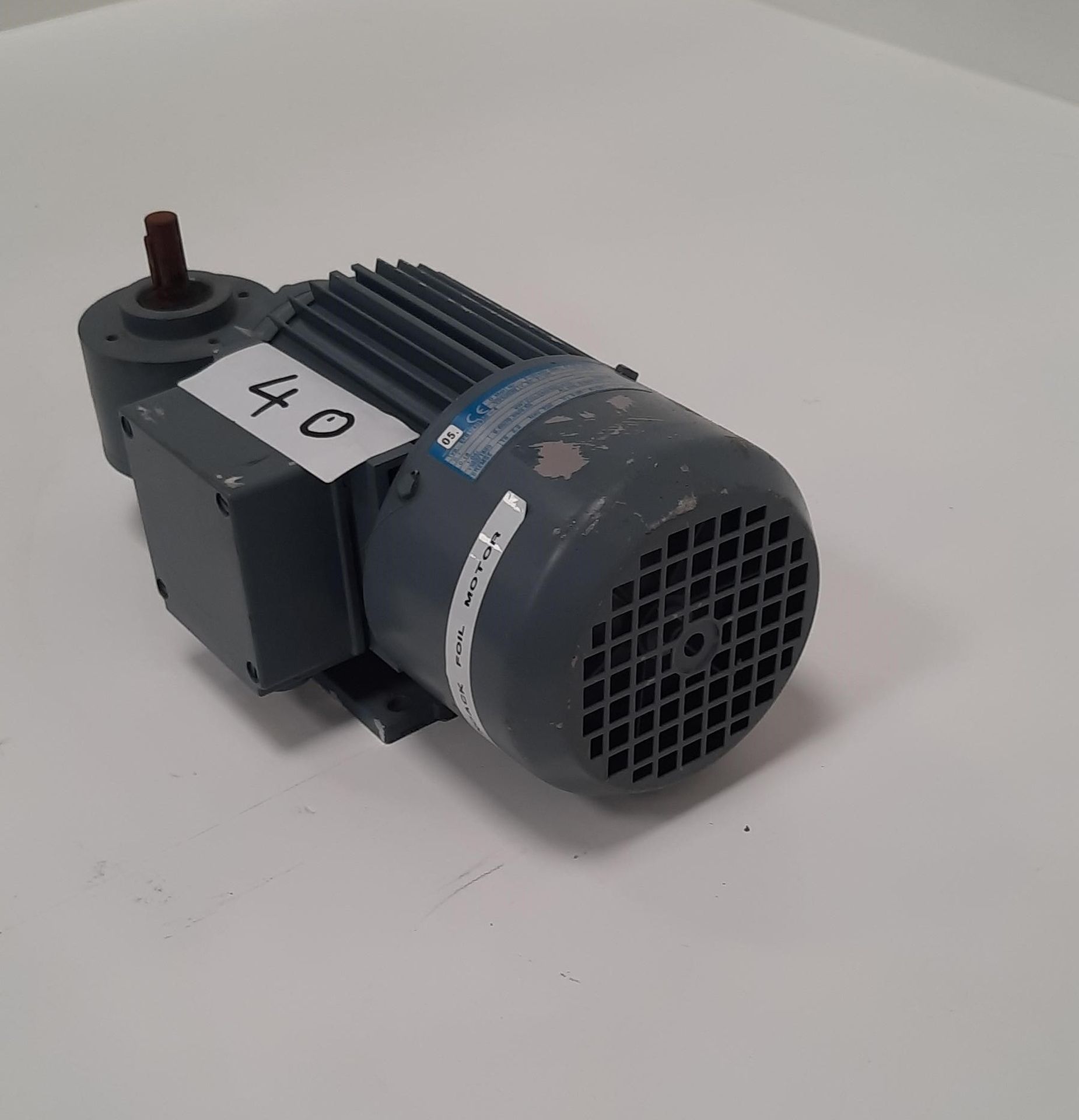 MGM Model: SI1 Electric Motor Model: SI1 S/N:97170175 - Image 3 of 3