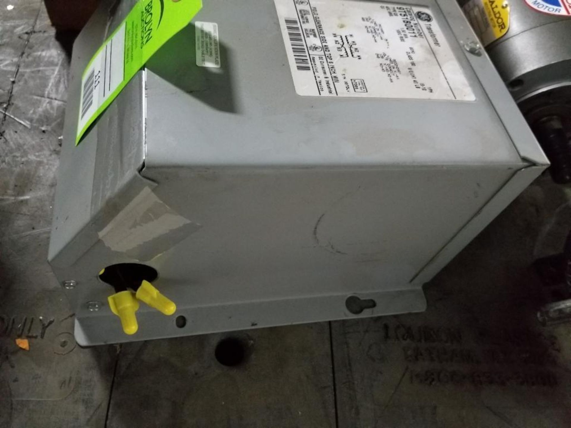 1.5kVa GE transformer. Catalog 9T51B0011. Single phase.