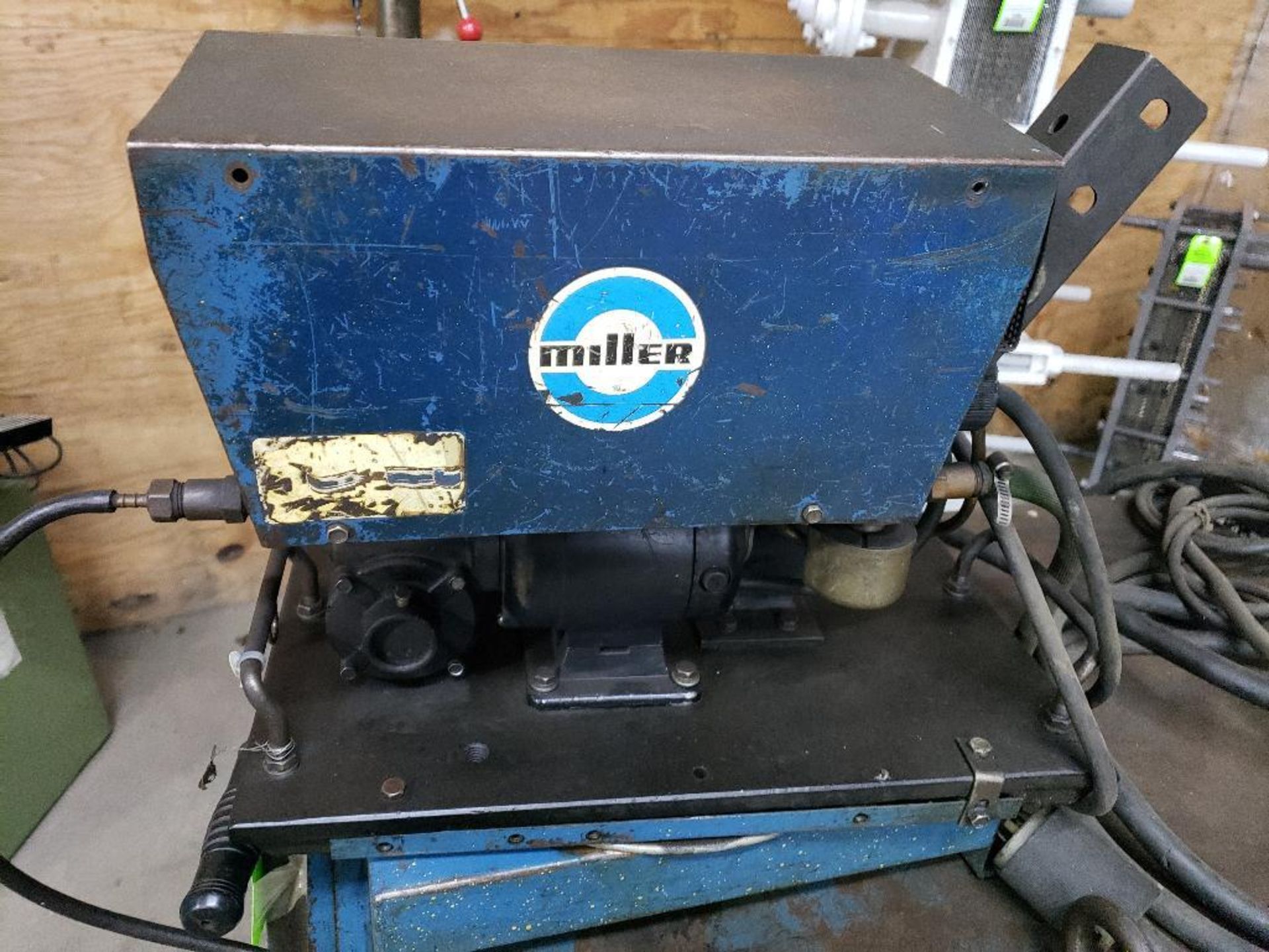 Miller welder with wire feed. - Image 2 of 10