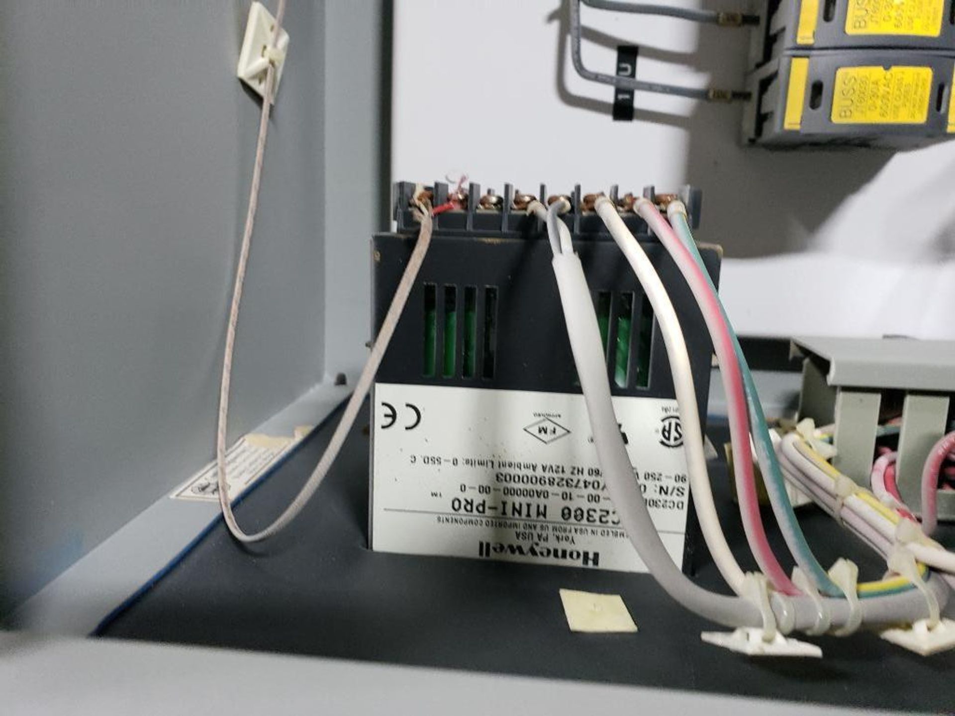 Oven control cabinet. Honeywell and other controls. - Image 4 of 8