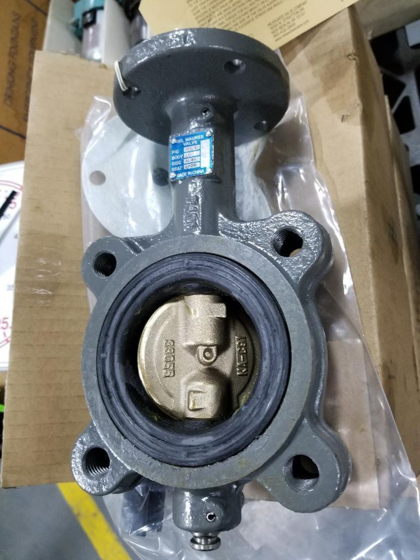 Qty 2 - Milwaukee butterfly valve. 2 1/2". Aluminum bronze EPDM. New in box. - Image 2 of 4