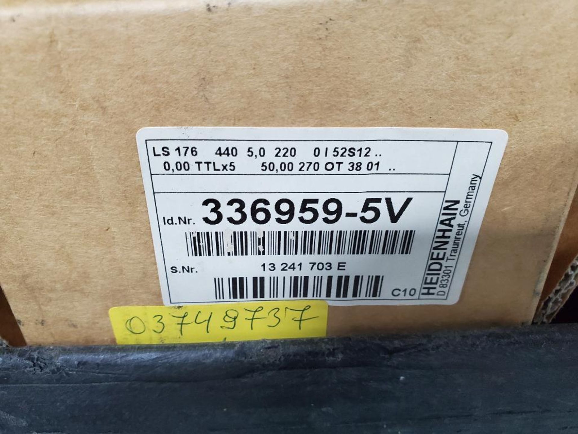 Heidenhain linear encoder. Part number 336959-5V. New in box. - Image 2 of 5