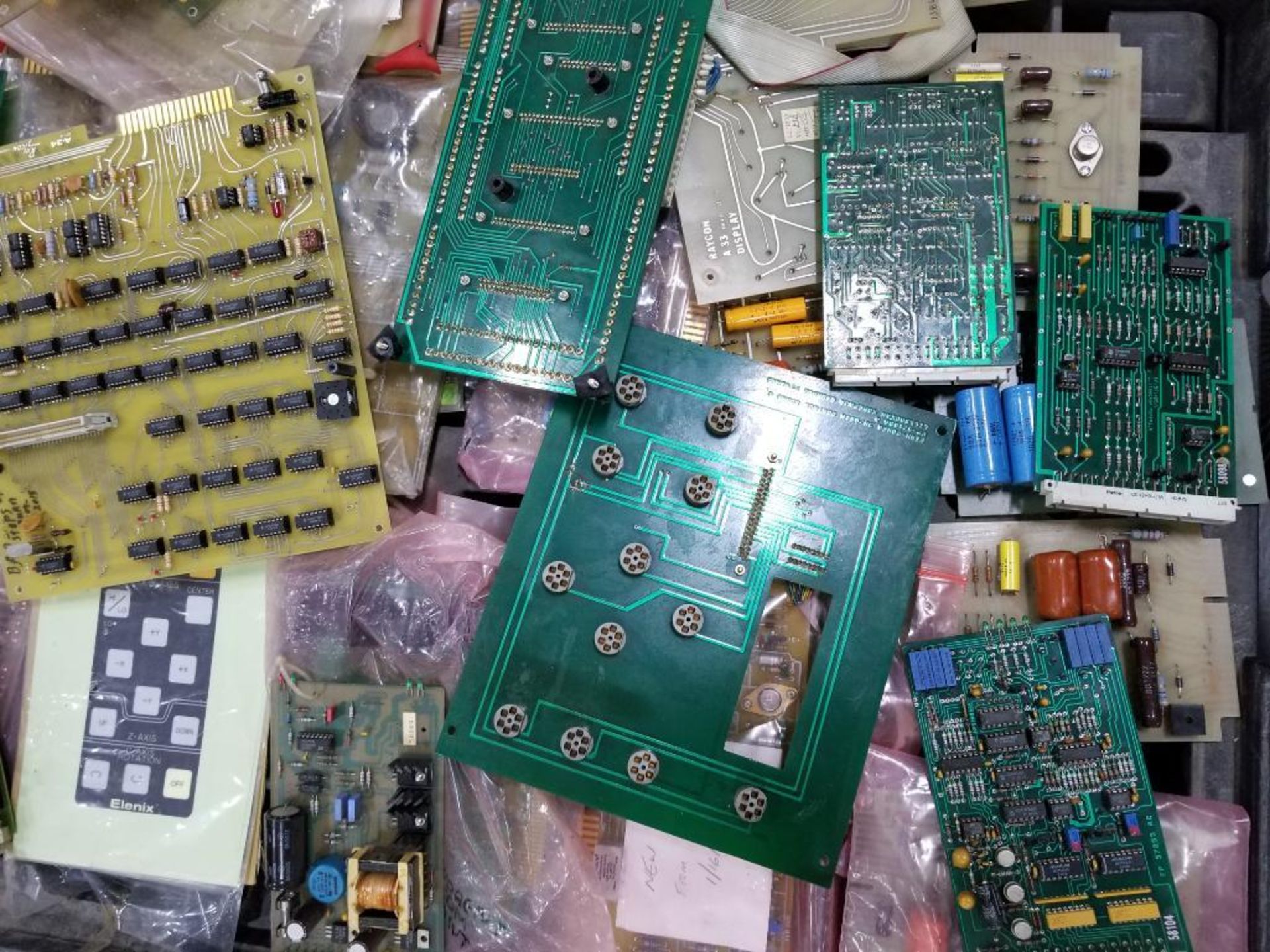 Pallet of assorted control boards. - Image 7 of 9