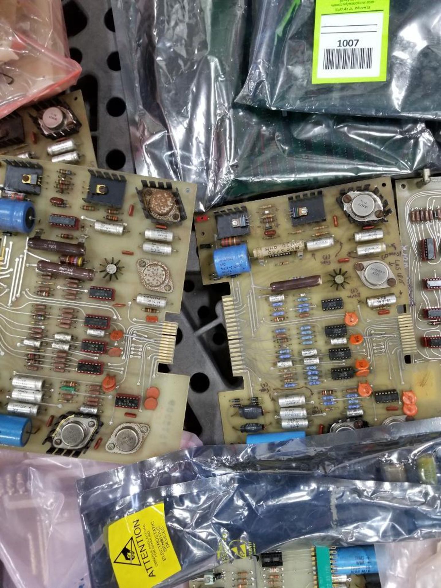 Pallet of assorted control boards. - Image 6 of 10