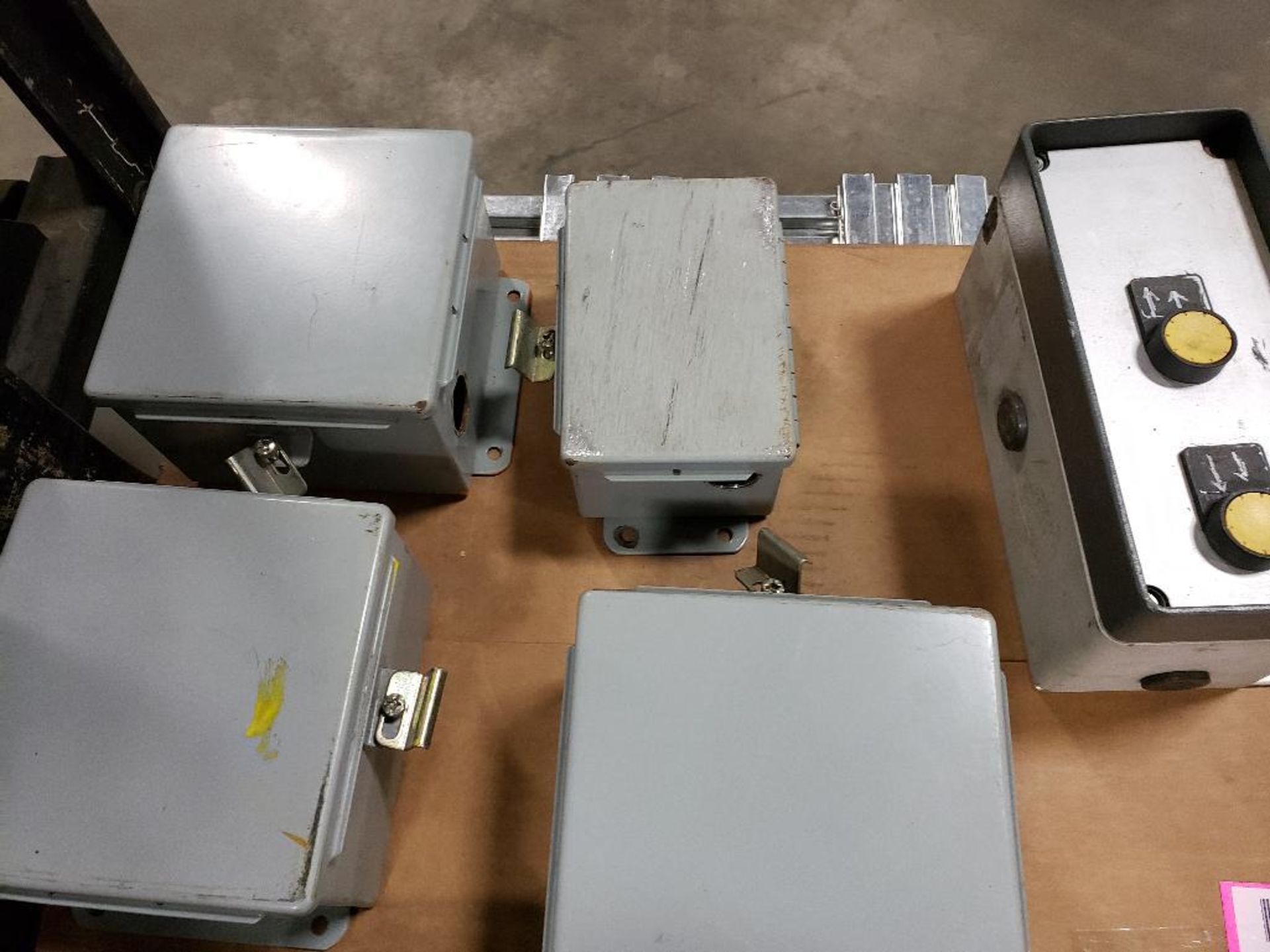 Pallet of assorted parts and electrical. - Image 7 of 14