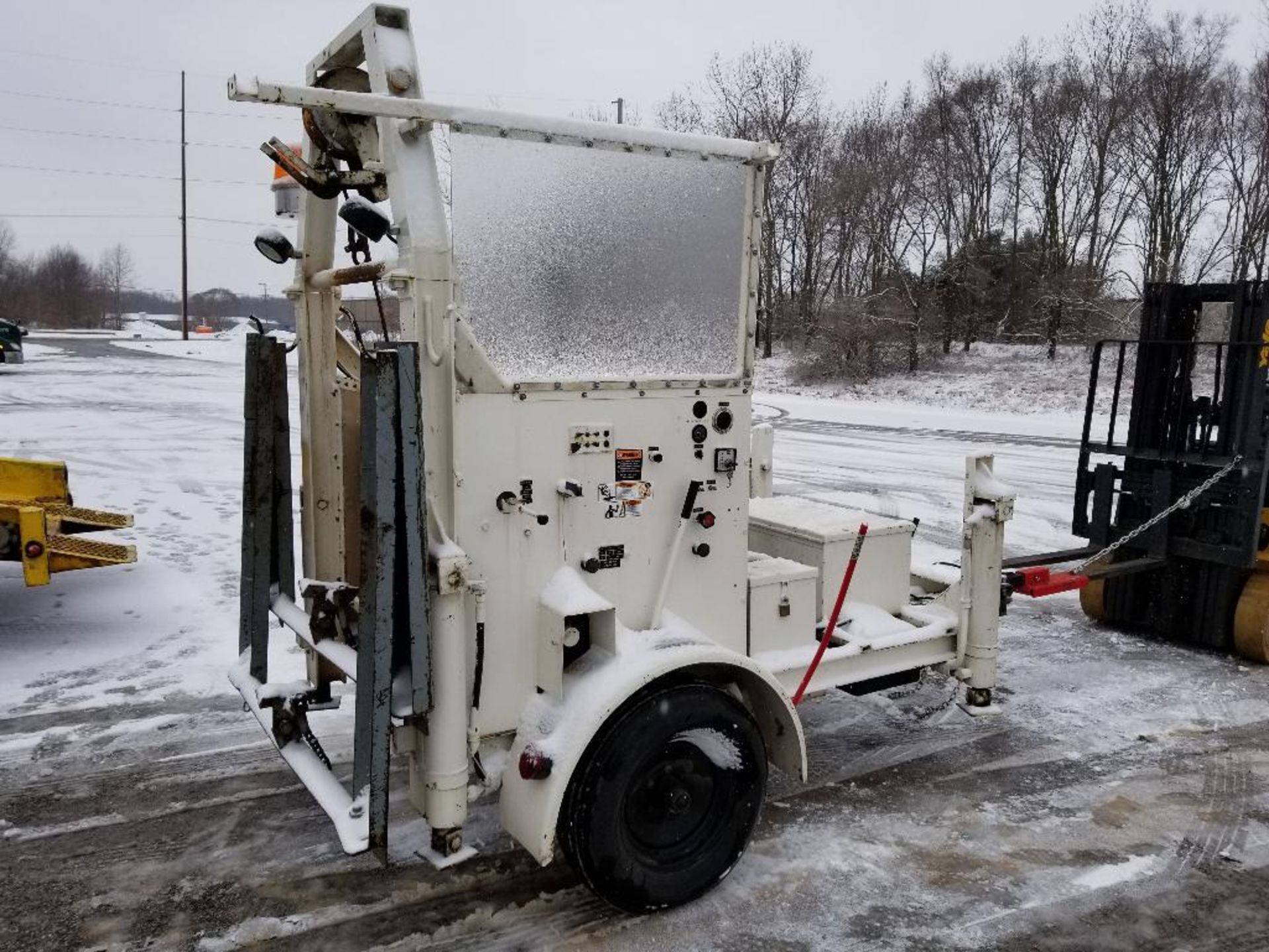 Sewer Equipment Company bucket pull-in and and truck loader. - Image 16 of 40