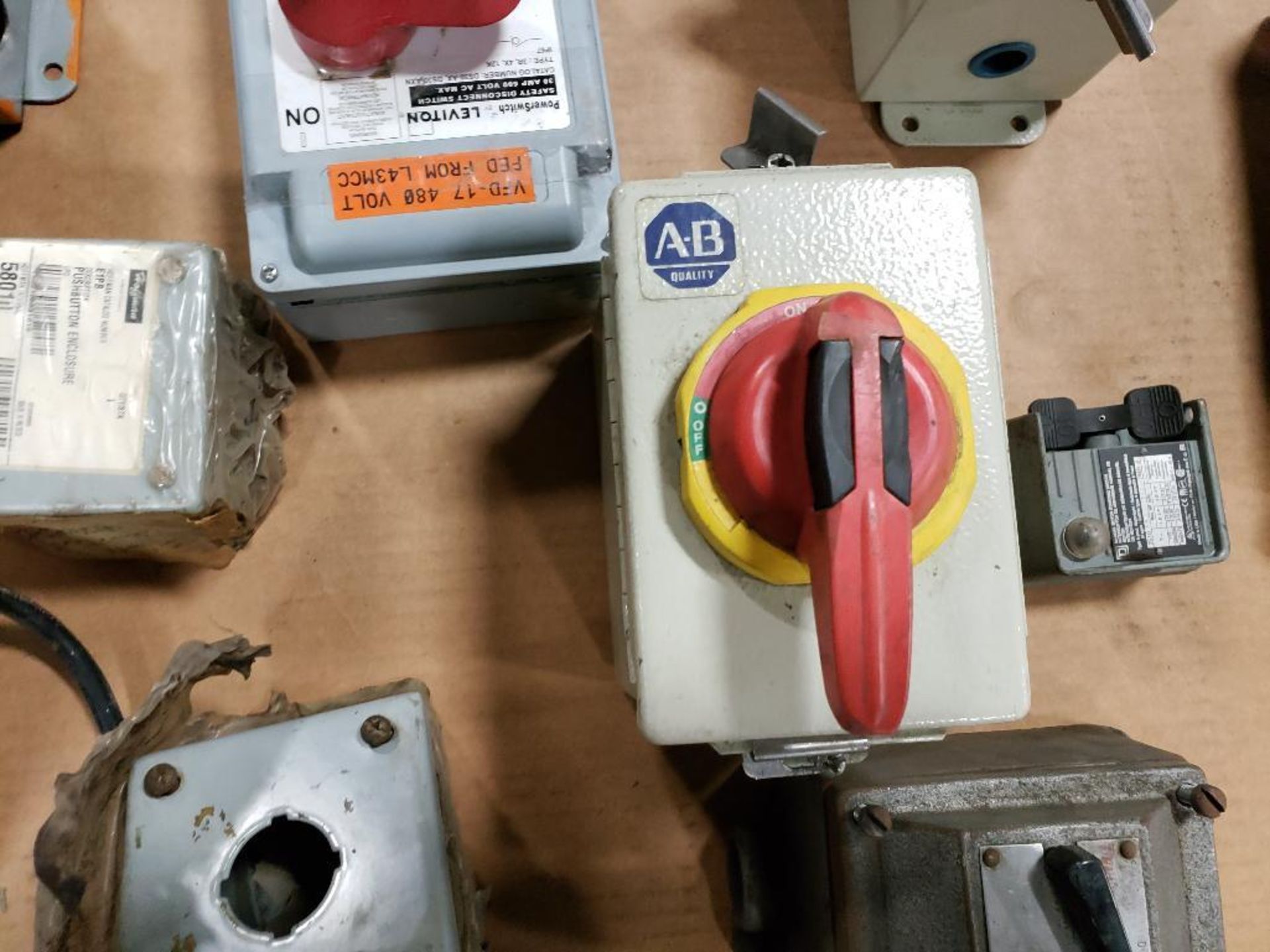 Pallet of assorted parts and electrical. - Image 11 of 14