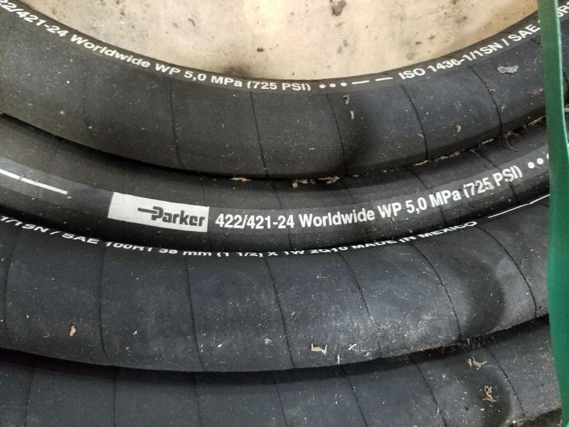 Parker Extreme heavy duty hydraulic hose. Part number 422/421-24. - Image 2 of 7