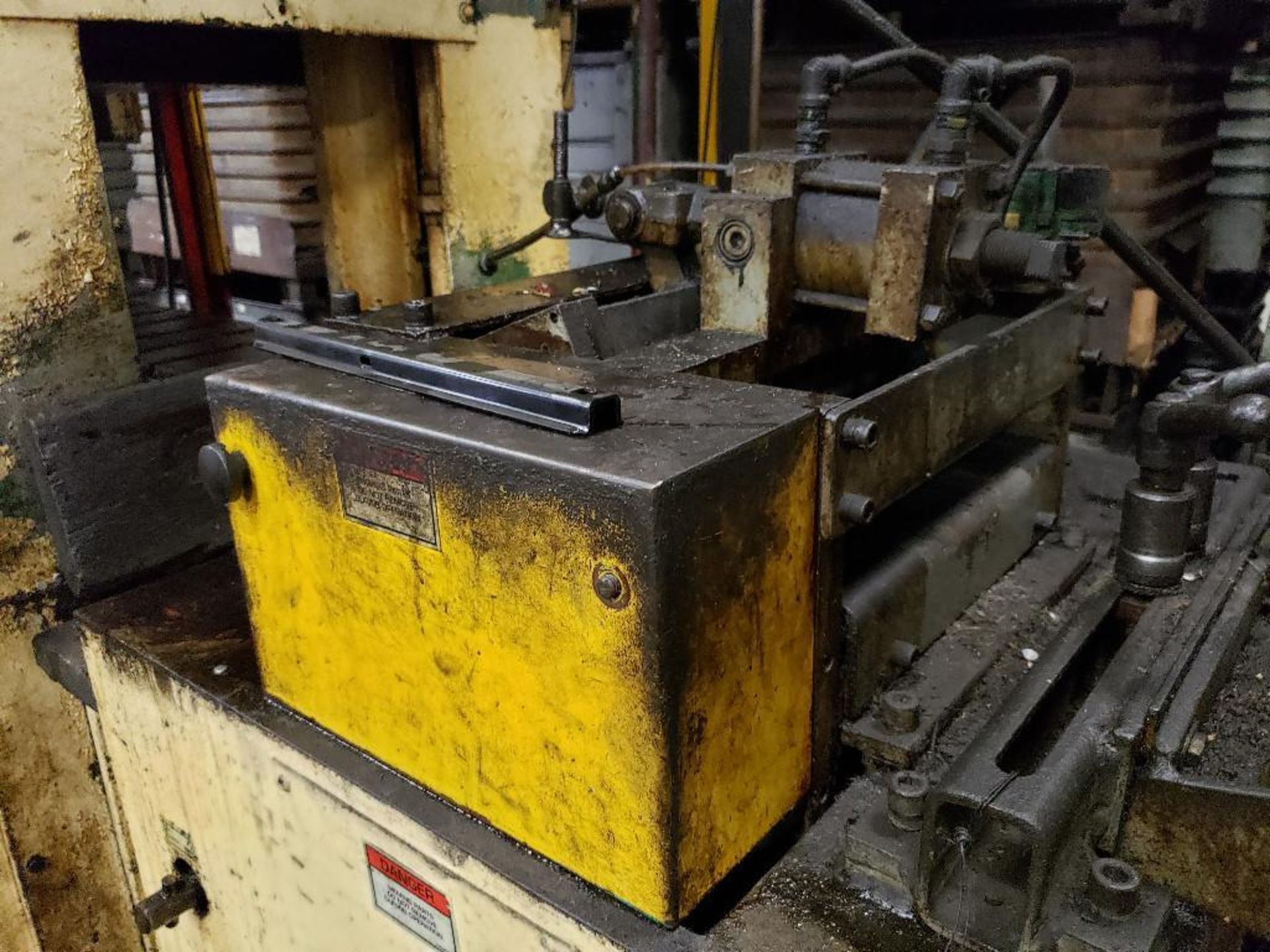 75 ton L&J Press corporation straight side mechanical press. Model EM2-75-36x24. Ser EI750144A. . - Image 8 of 31