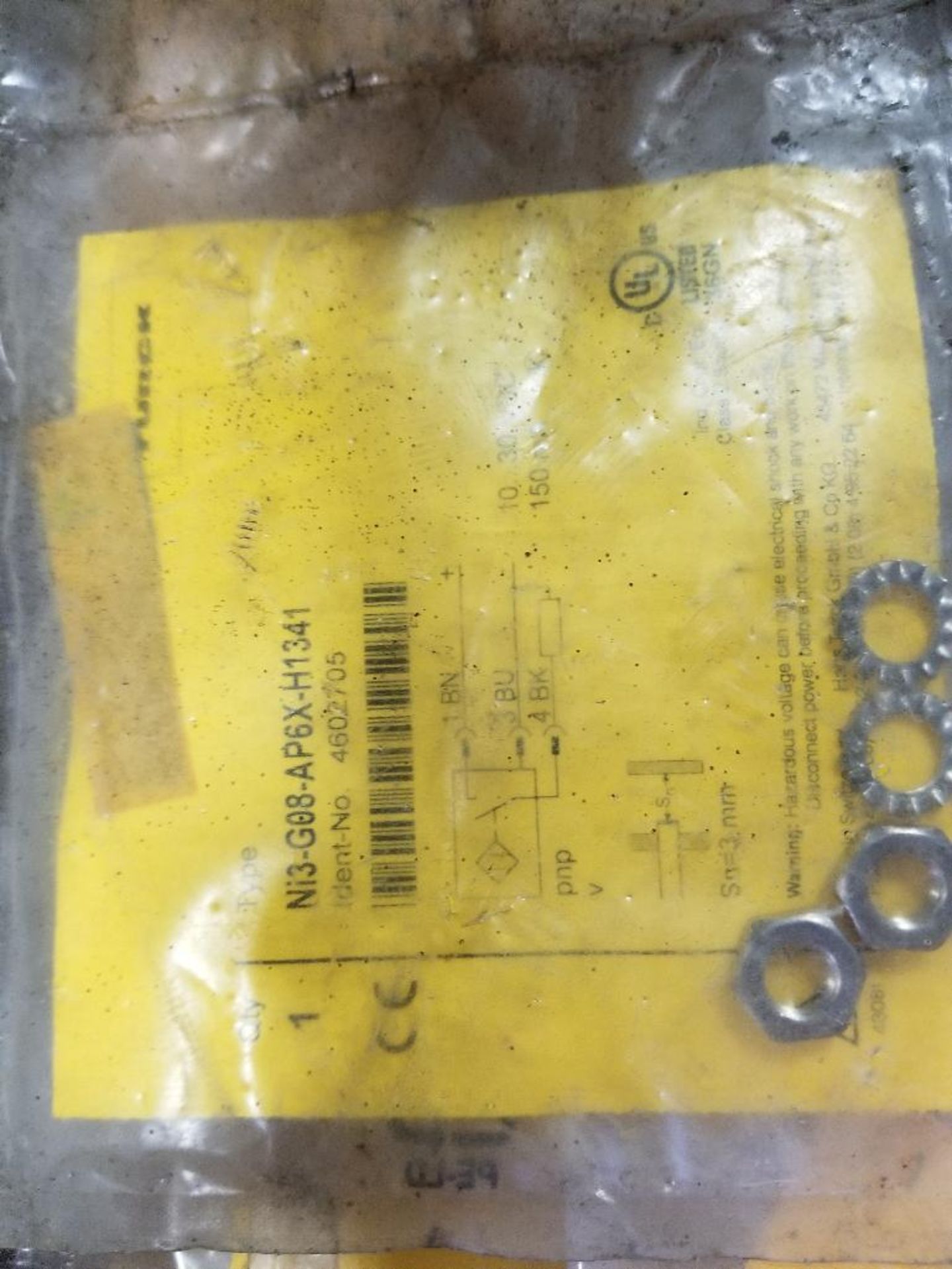 Qty 17 - Assorted Turck and Keyence electrical parts. New in package or box. - Image 6 of 7